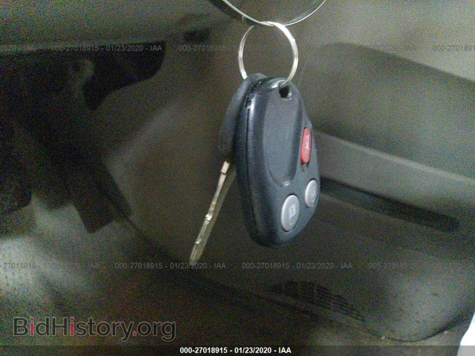 2006 SATURN VUE - VIN: 5GZCZ33D76S861299 - Фото 11