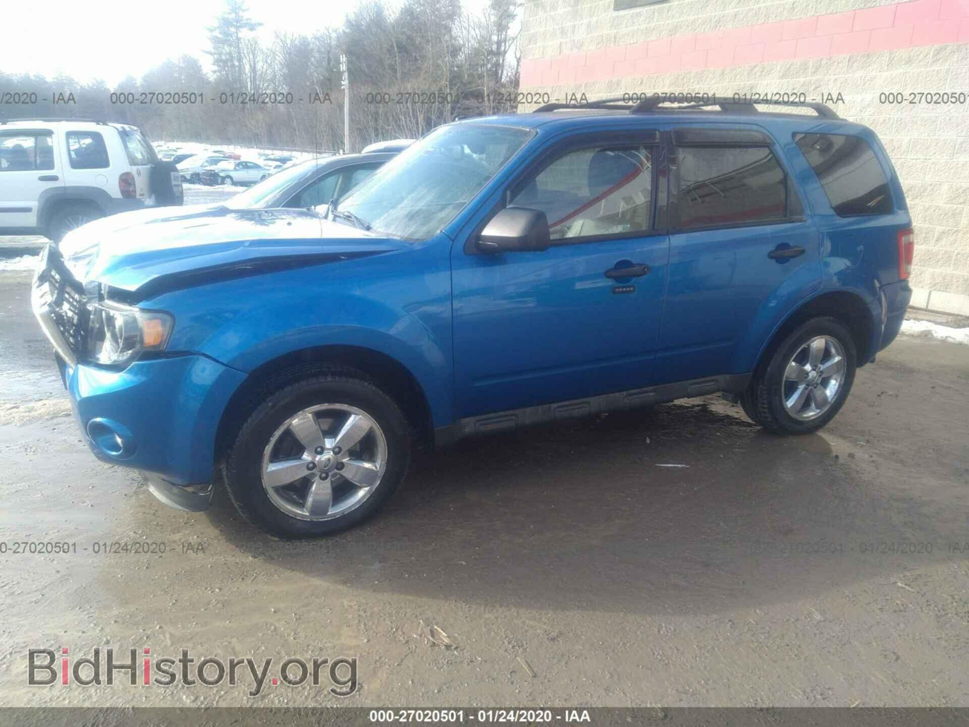 2011 FORD ESCAPE - VIN: 1FMCU9DG2BKB06921 - Фото 2