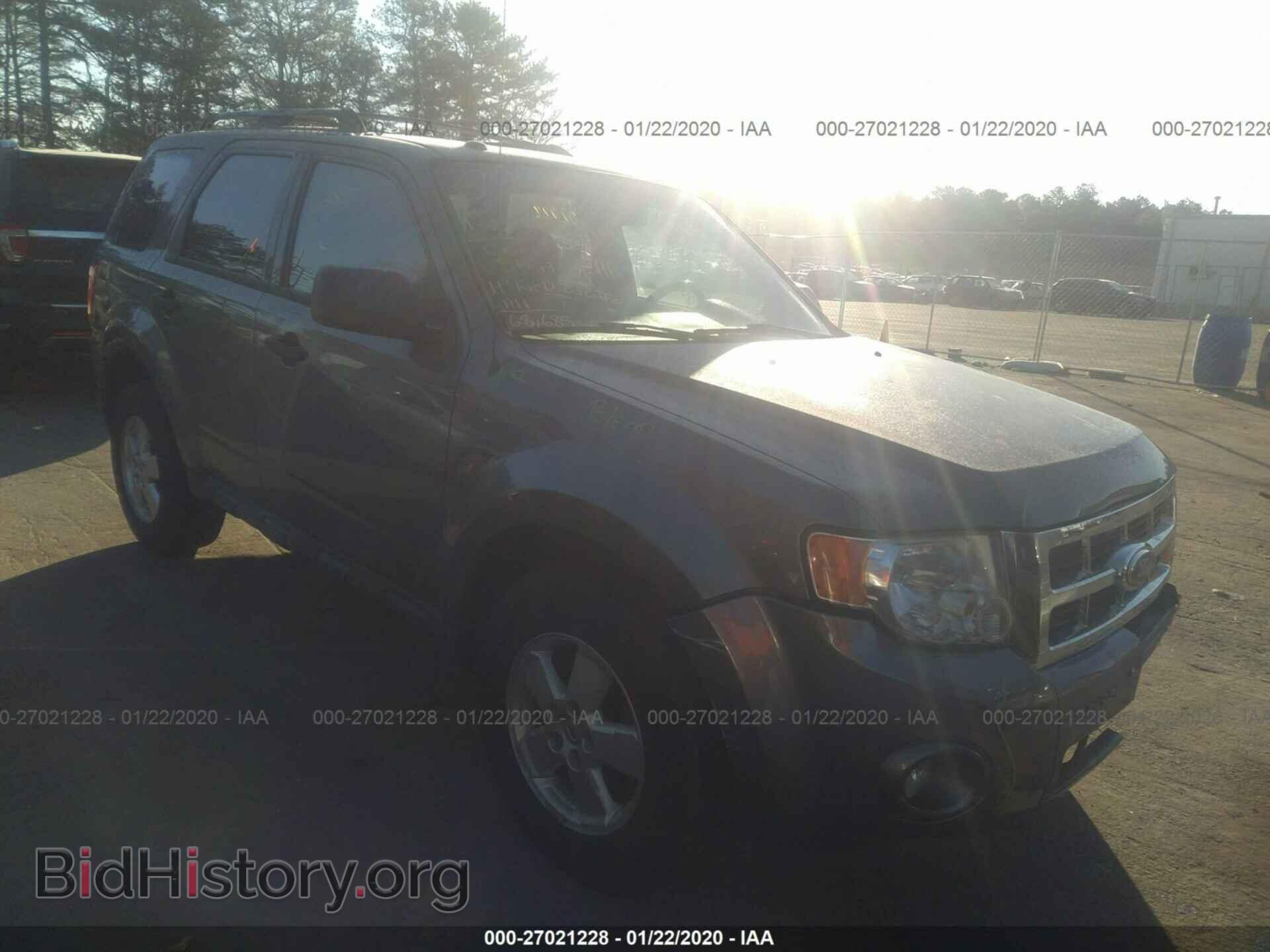 Photo 1FMCU9DG4BKA52005 - FORD ESCAPE 2011