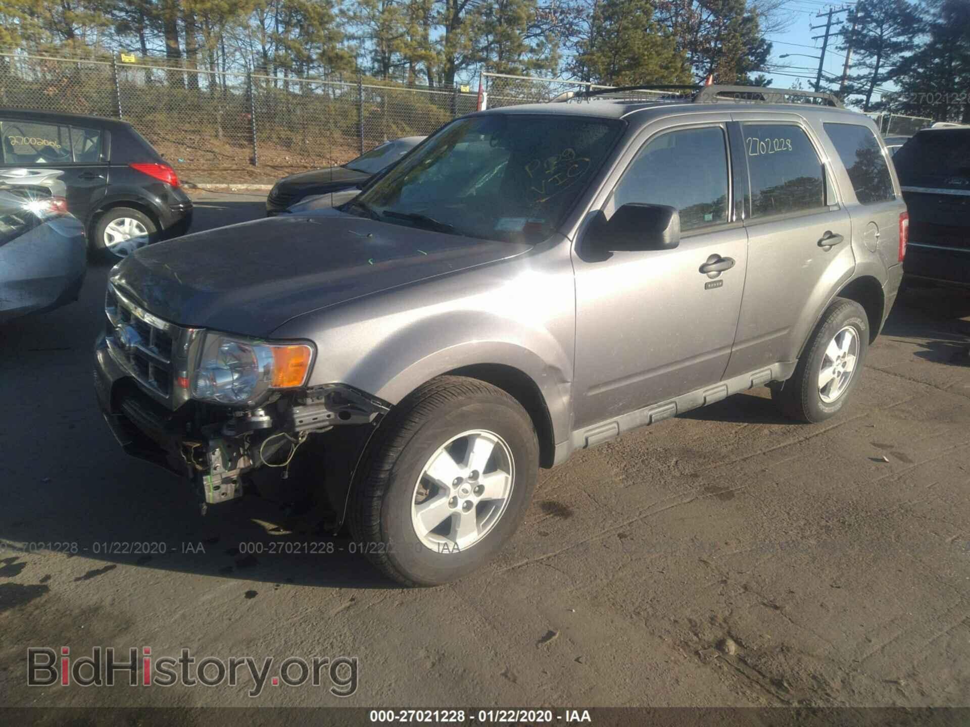 2011 FORD ESCAPE - VIN: 1FMCU9DG4BKA52005 - Photo 2