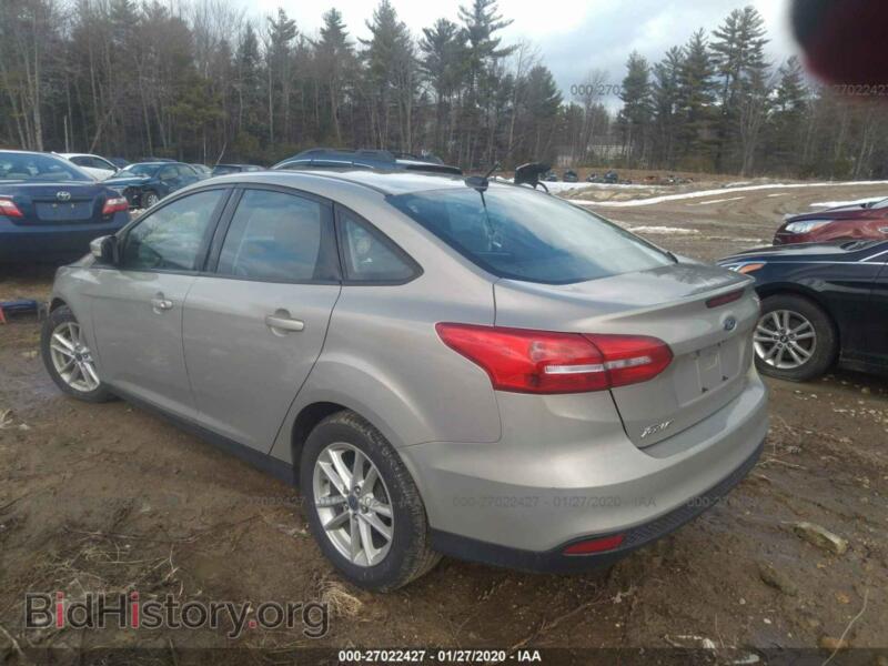 2016 Ford FOCUS (VIN 1FADP3F2XGL287370) — photo 3 of 11