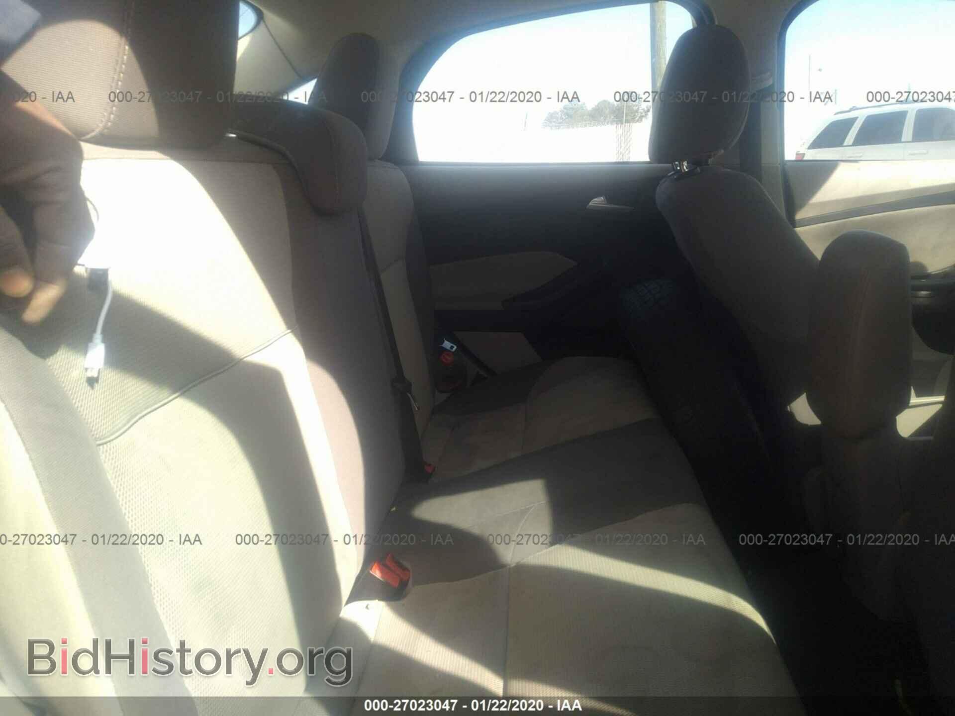 2014 FORD FOCUS - VIN: 1FADP3F27EL320936 - Photo 8