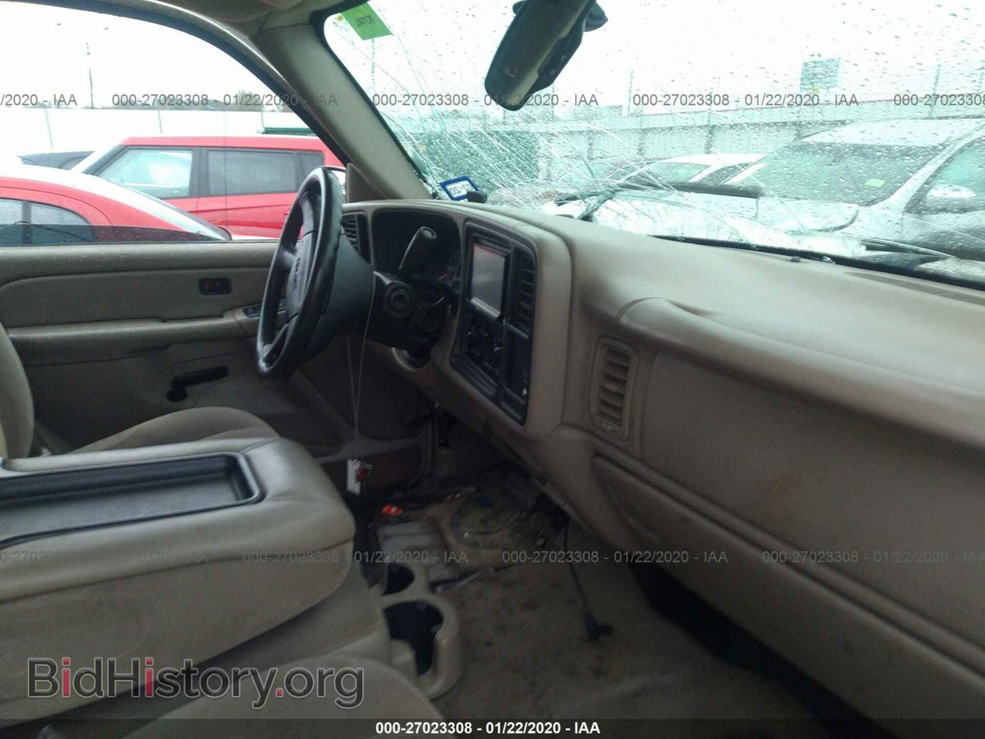 2004 GMC NEW SIERRA - VIN: 2GTEC19T541308288 - Фото 5