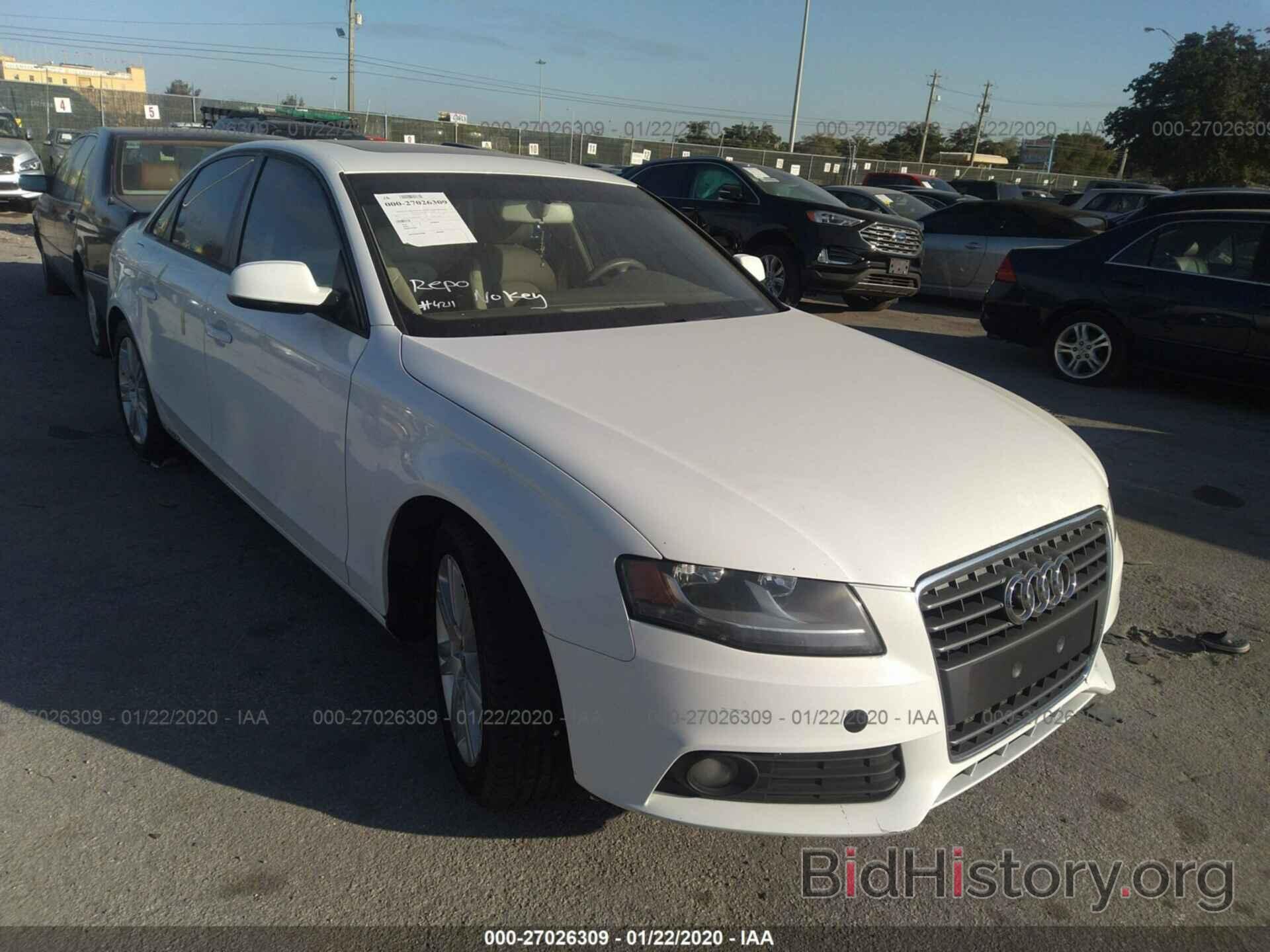 Photo WAUAFAFL9BN056922 - AUDI A4 2011