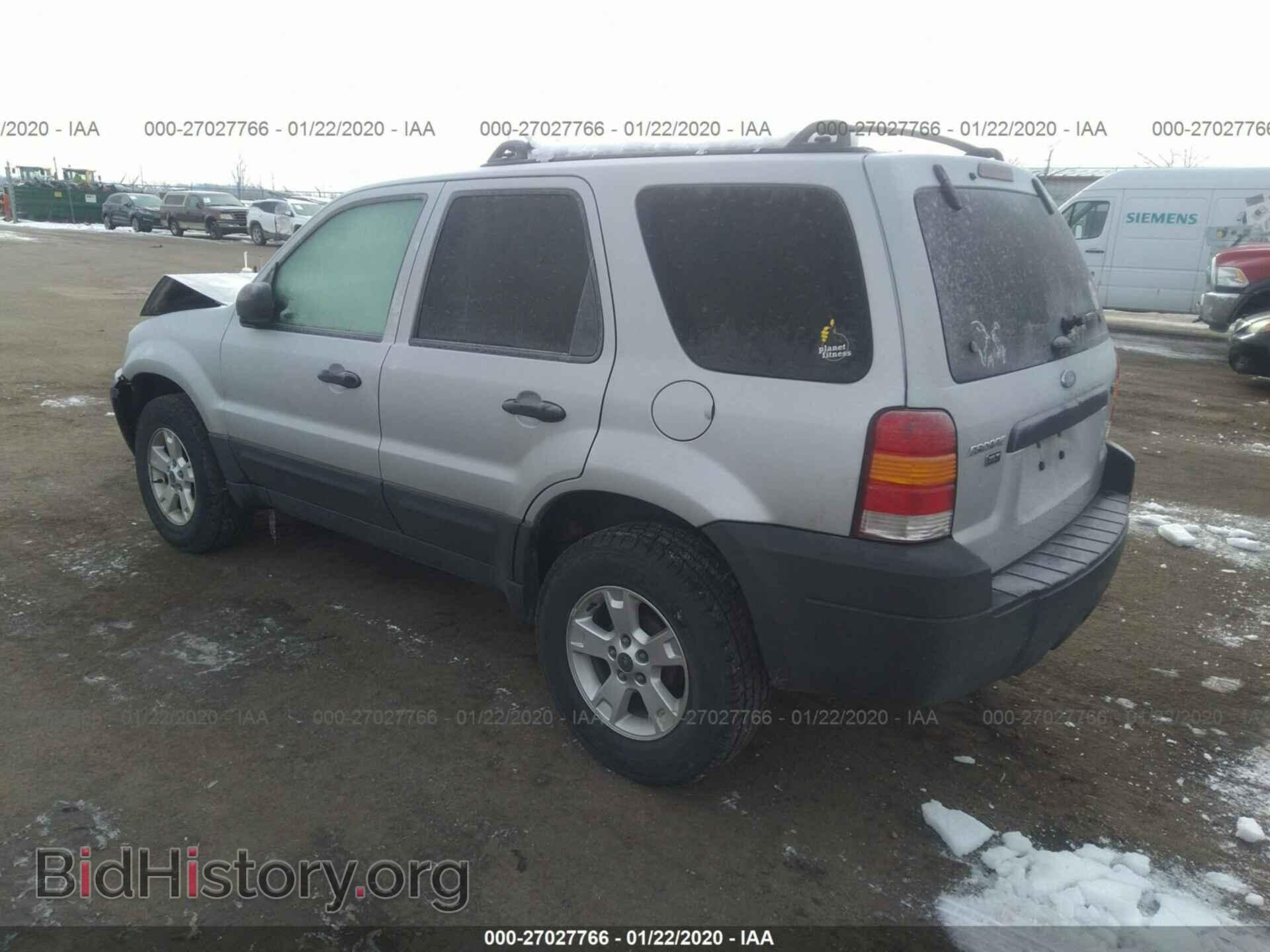 2007 FORD ESCAPE - VIN: 1FMYU03177KB88974 - Фото 3