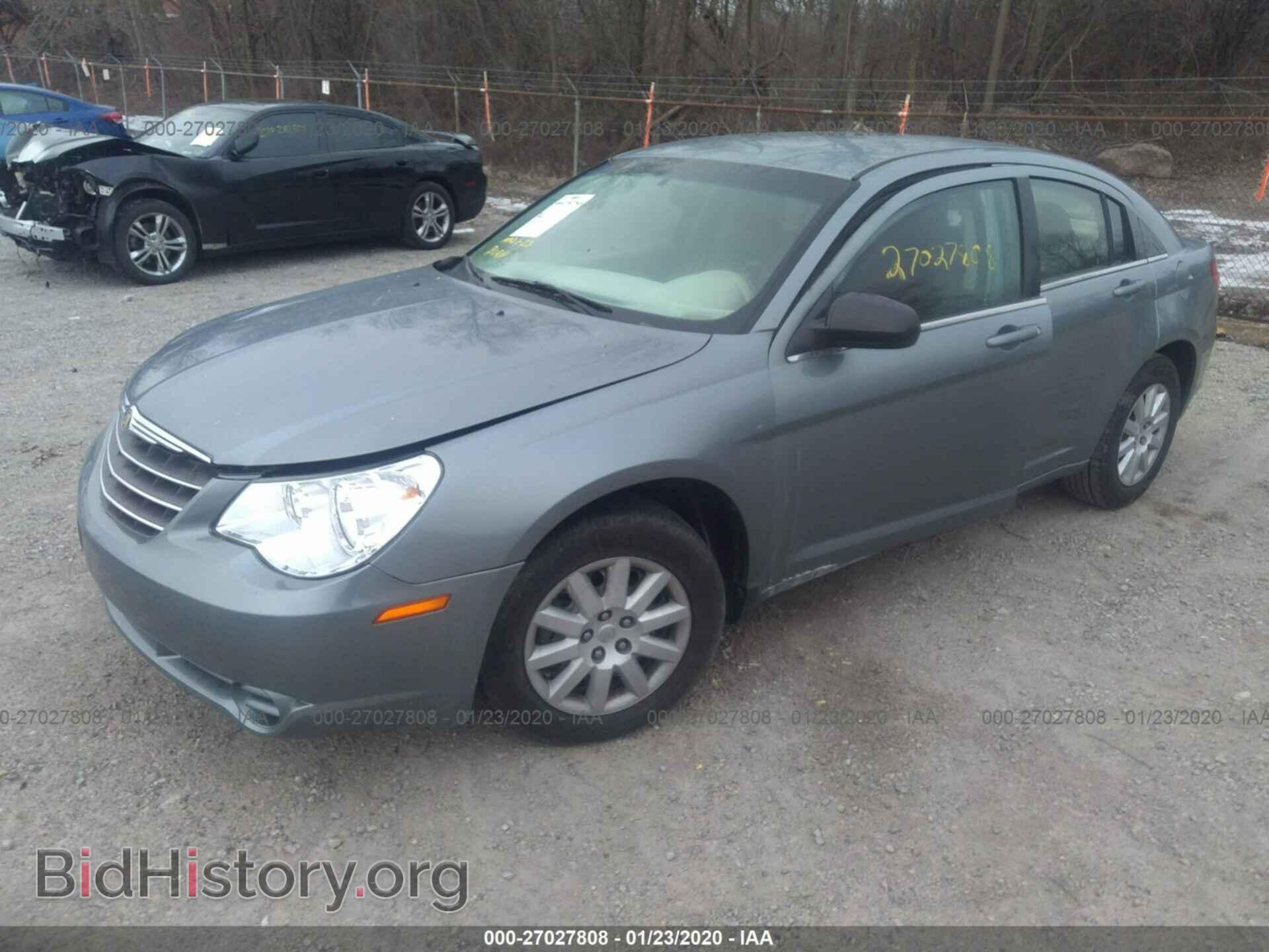 2010 CHRYSLER SEBRING - VIN: 1C3CC4FB9AN117931 - Фото 2