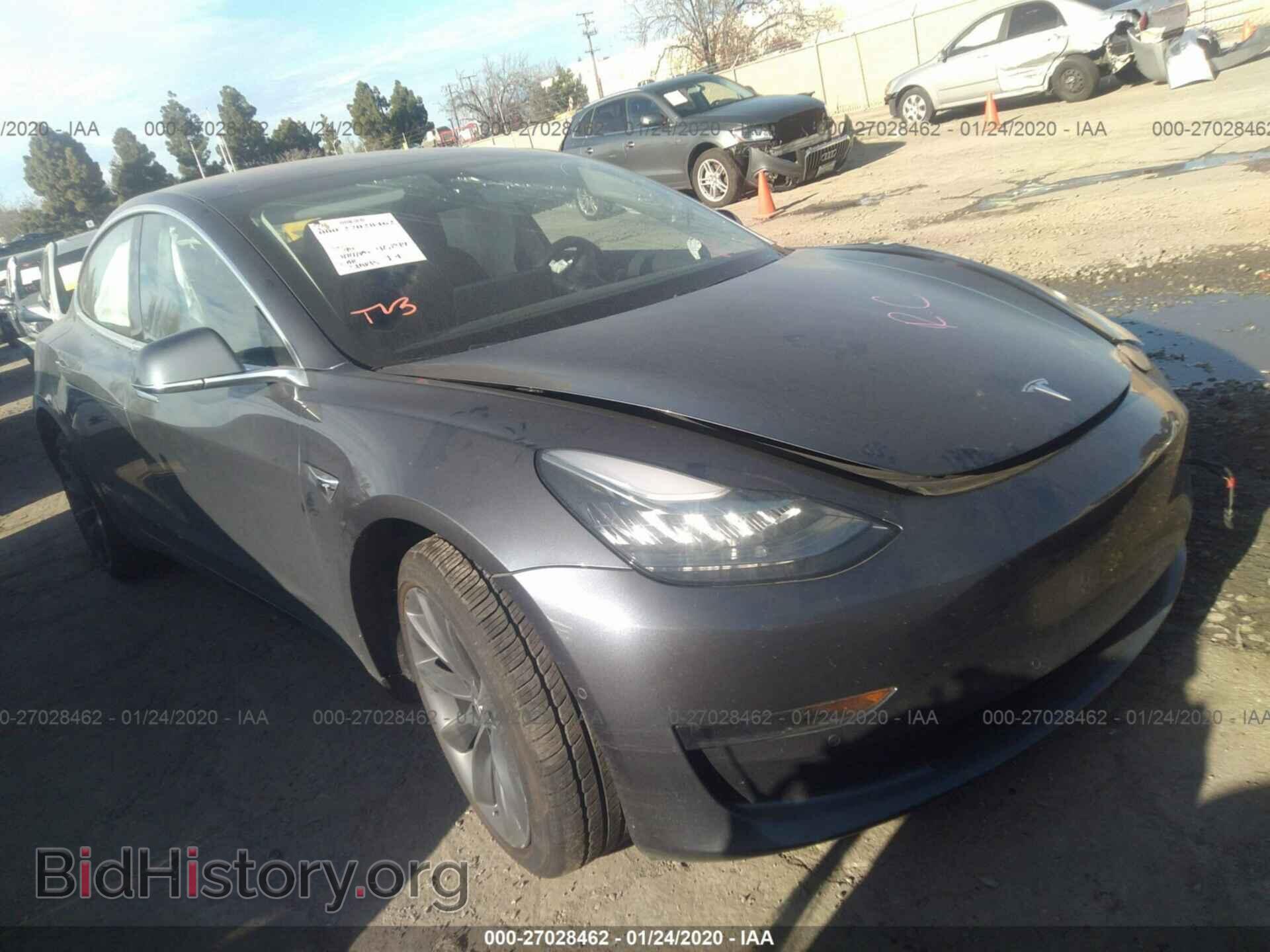 Photo 5YJ3E1EA1JF021724 - TESLA MODEL 3 2018