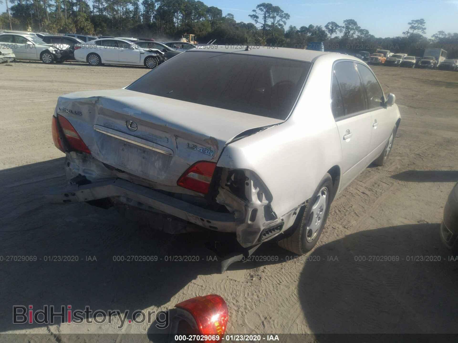 2002 LEXUS LS - VIN: JTHBN30F920091464 - Фото 4