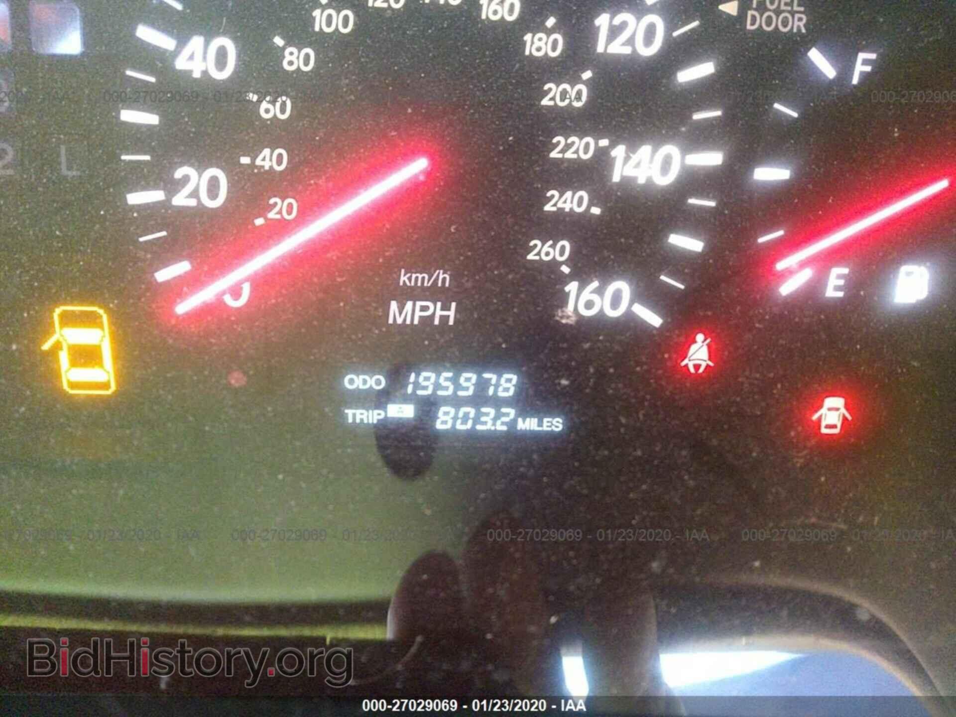 2002 LEXUS LS - VIN: JTHBN30F920091464 - Фото 7