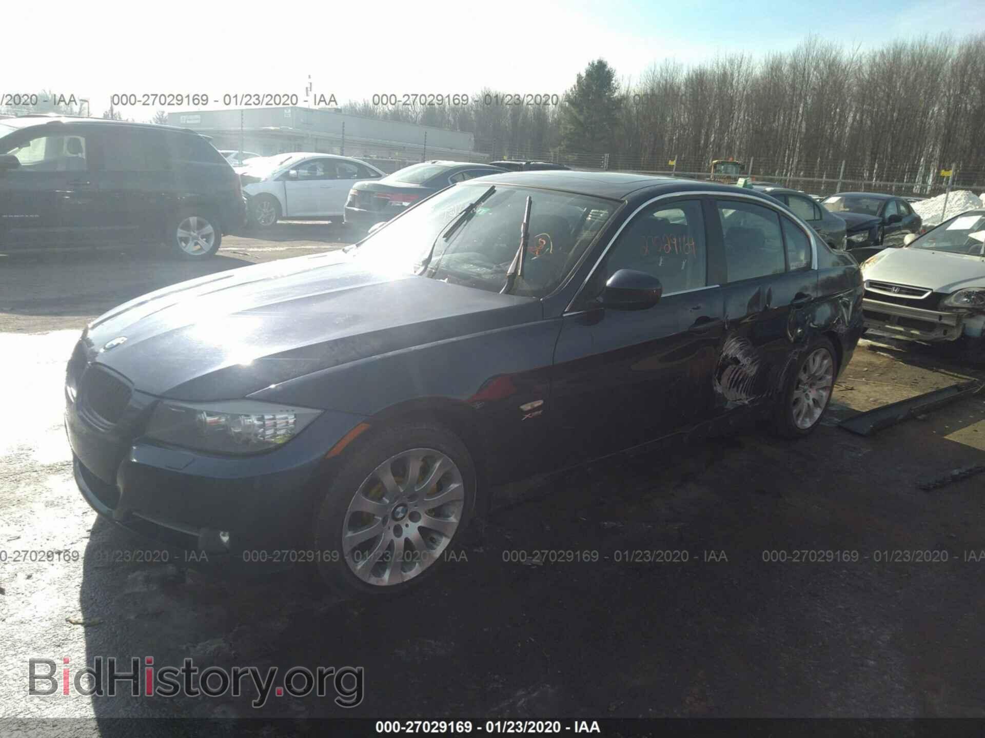 2011 BMW 335 - VIN: WBAPL5C58BA742957 - Фото 2
