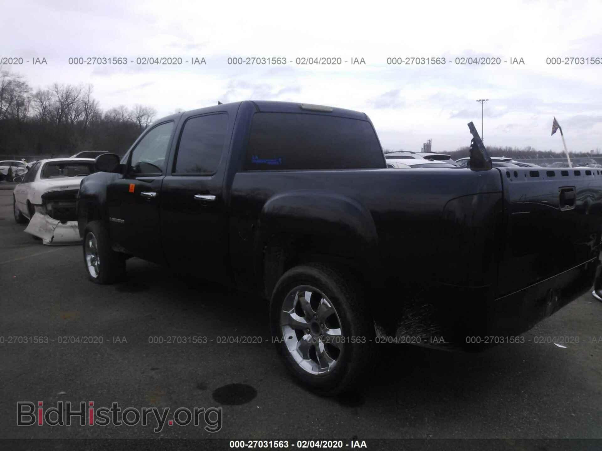 2007 GMC NEW SIERRA - VIN: 2GTEC13C771504911 - Фото 3