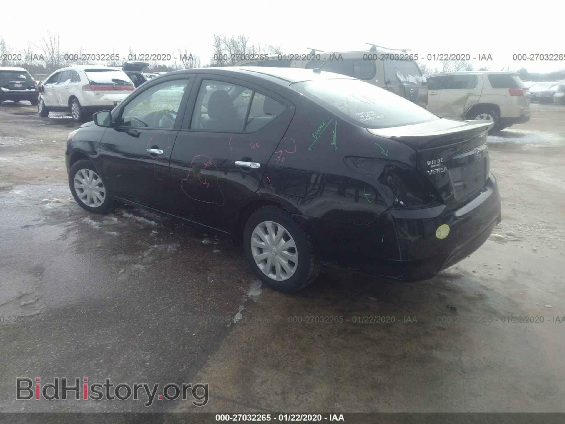 2017 NISSAN VERSA - VIN: 3N1CN7AP3HL858230 - Фото 3