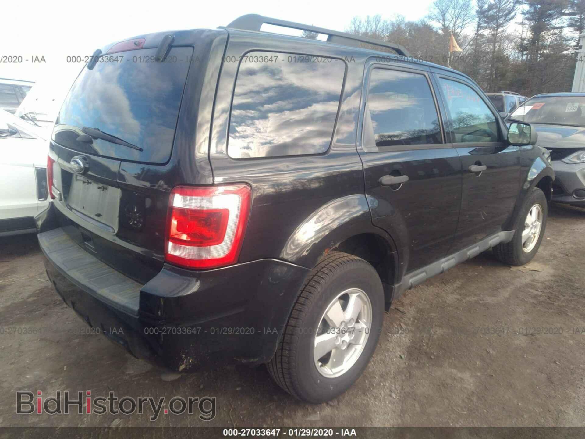 2011 FORD ESCAPE - VIN: 1FMCU0D73BKA90319 - Photo 4