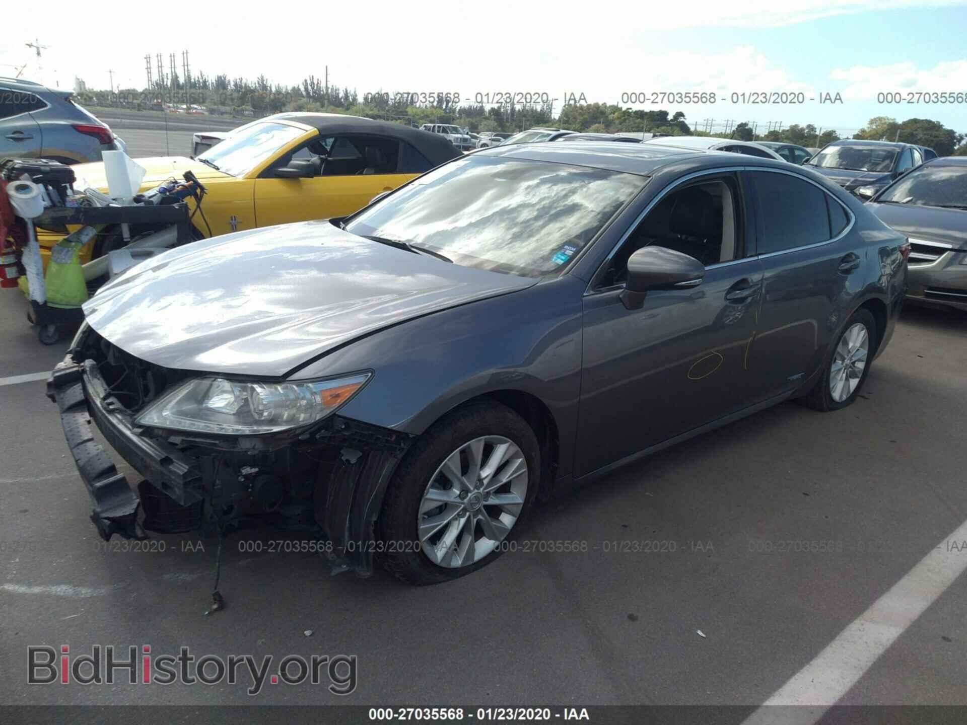 2013 LEXUS ES 300H - VIN: JTHBW1GG5D2019782 - Фото 2