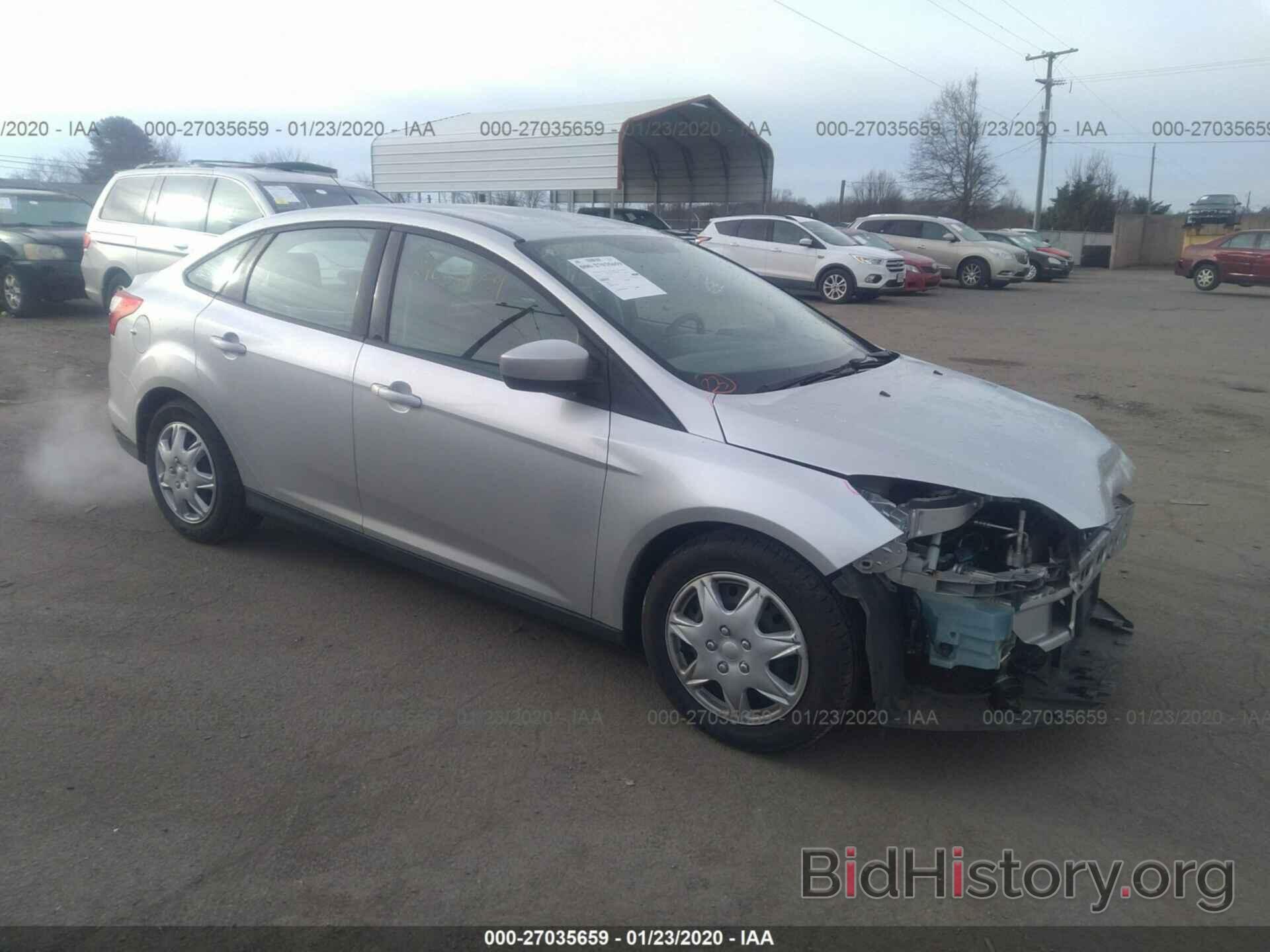 Photo 1FAHP3F20CL442732 - FORD FOCUS 2012