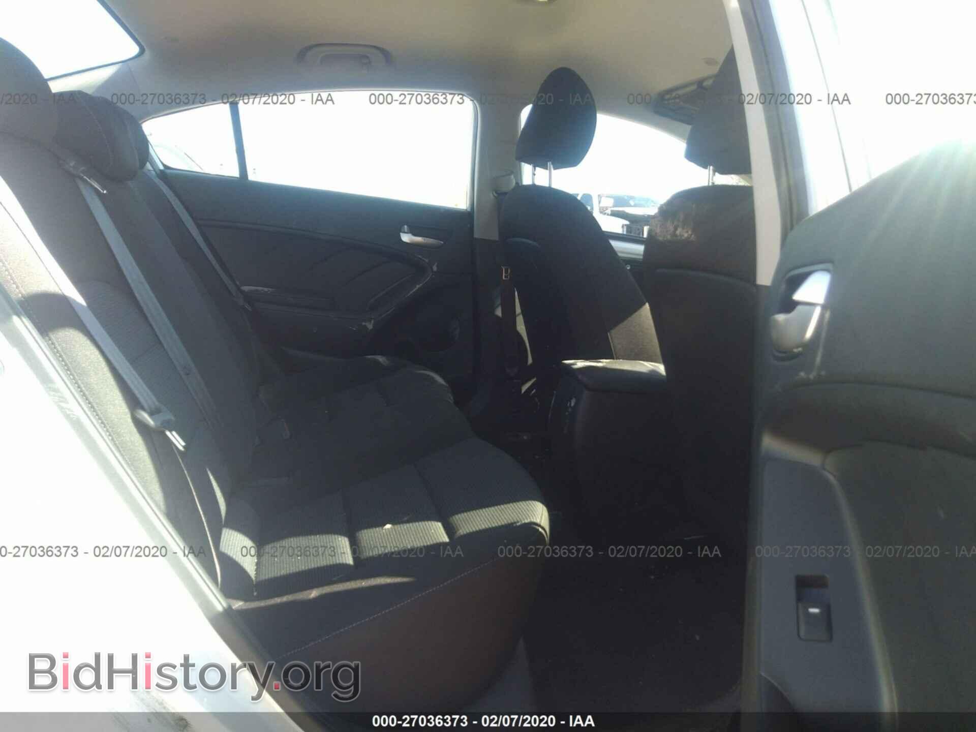 2017 KIA FORTE - VIN: 3KPFK4A7XHE042282 - Photo 8