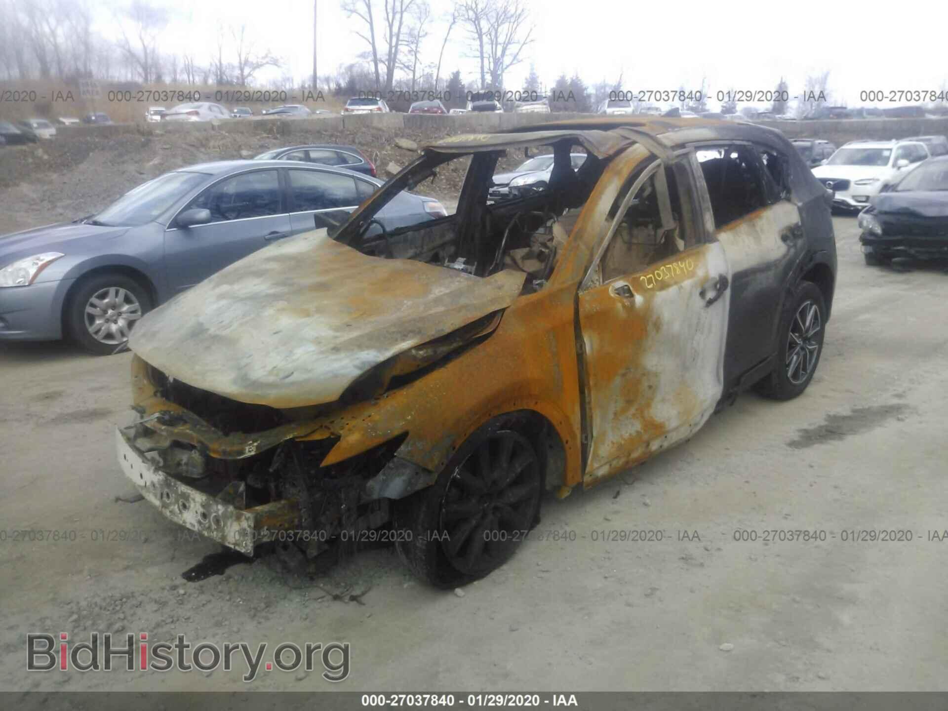 2018 MAZDA CX-5 - VIN: JM3KFBCM5J0323082 - Фото 2