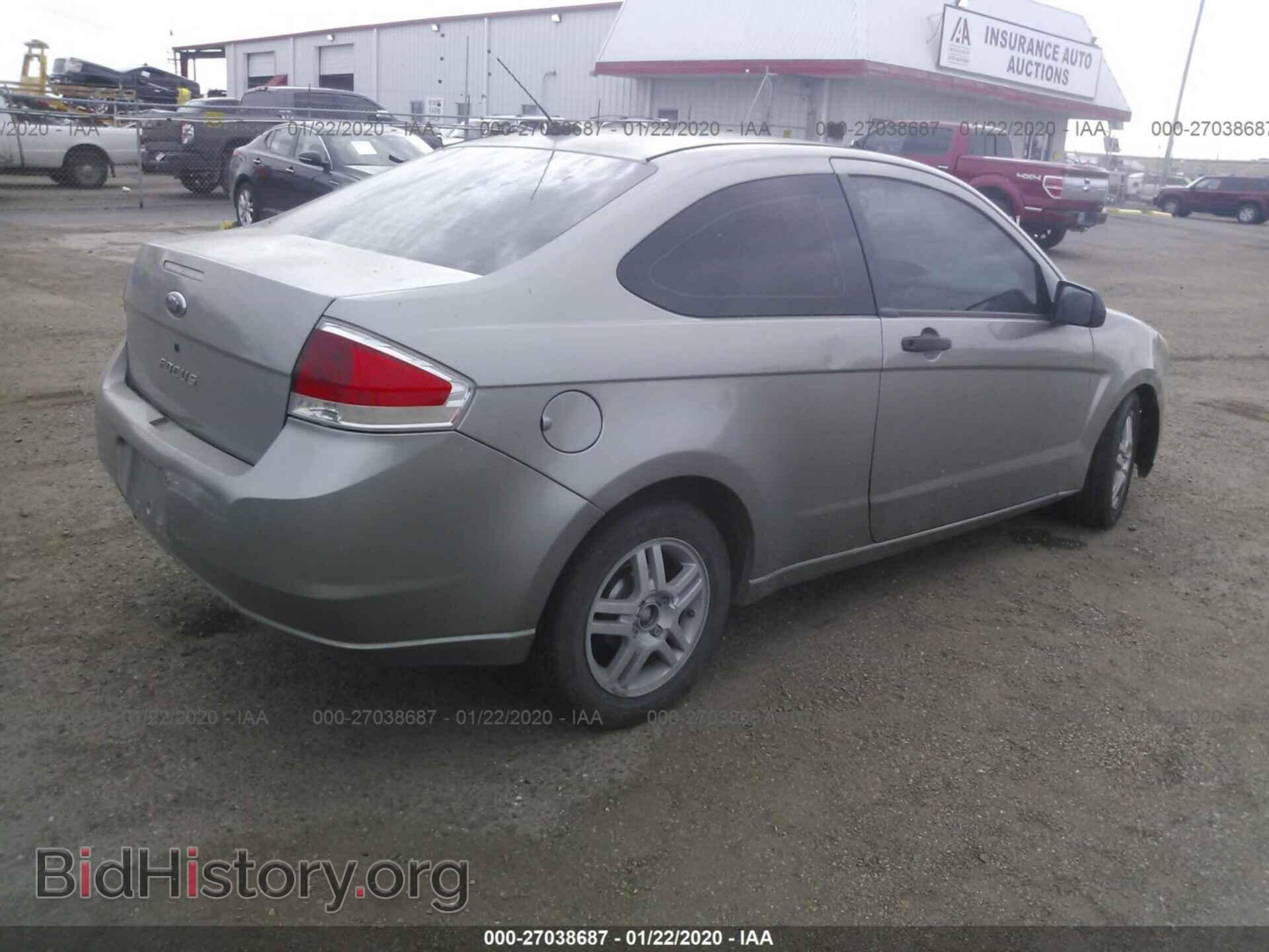 2008 FORD FOCUS - VIN: 1FAHP32N38W190268 - Фото 4