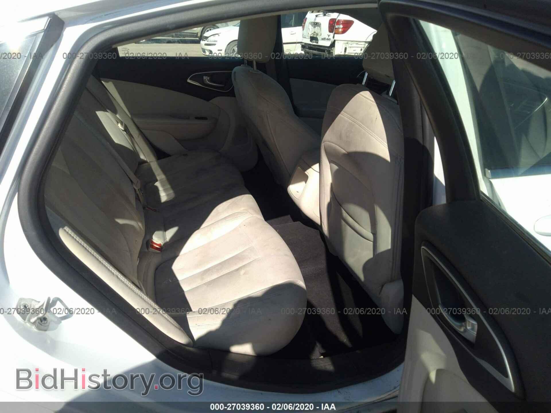 2015 CHRYSLER 200 - VIN: 1C3CCCAB1FN602394 - Photo 8