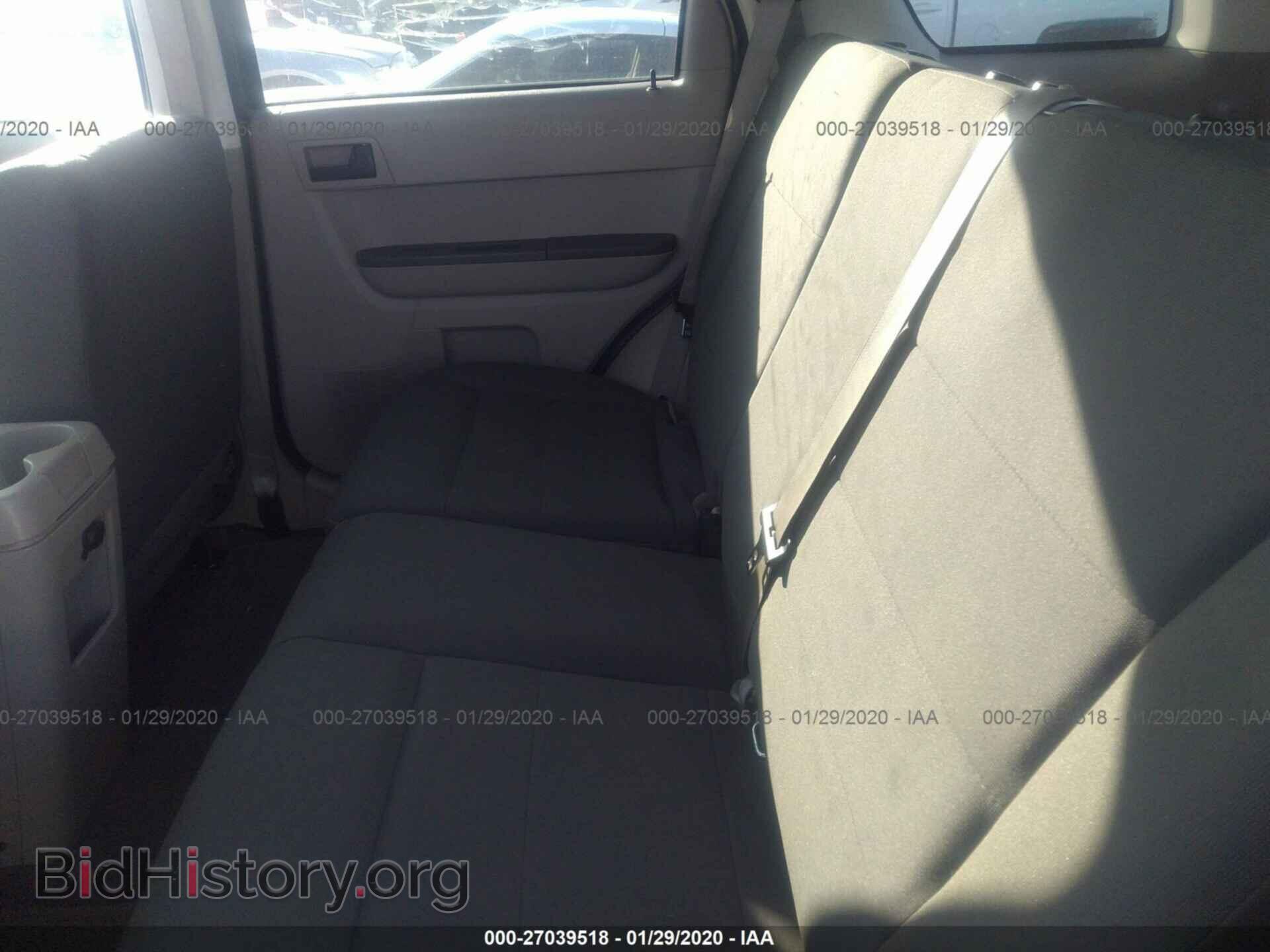 2011 FORD ESCAPE - VIN: 1FMCU0C75BKA49482 - Фото 8