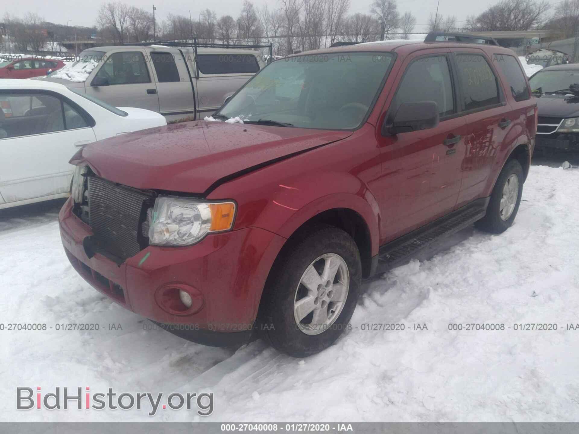 2011 FORD ESCAPE - VIN: 1FMCU0D77BKA93451 - Photo 2