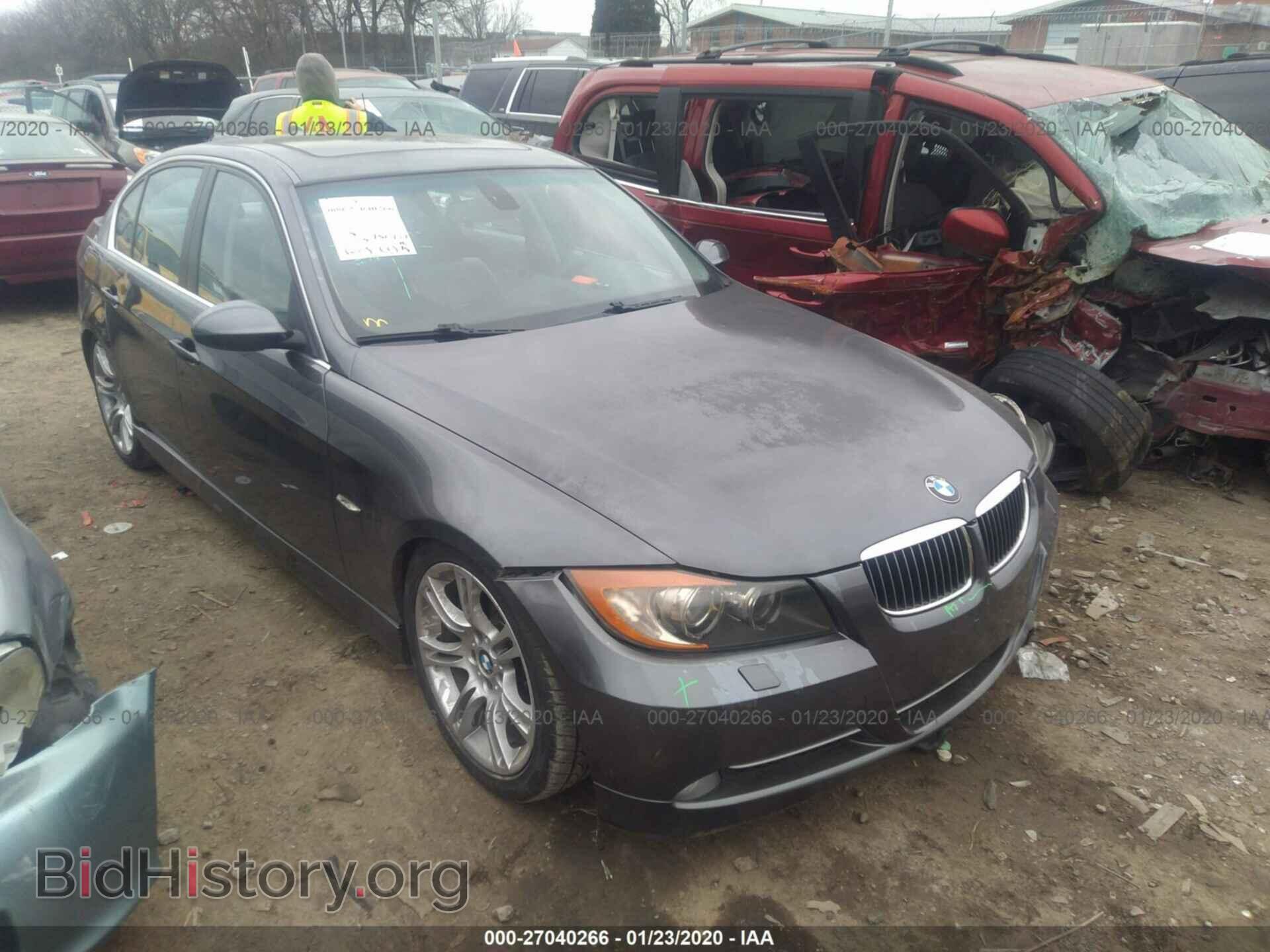 Photo WBAVB73527VF50622 - BMW 335 2007