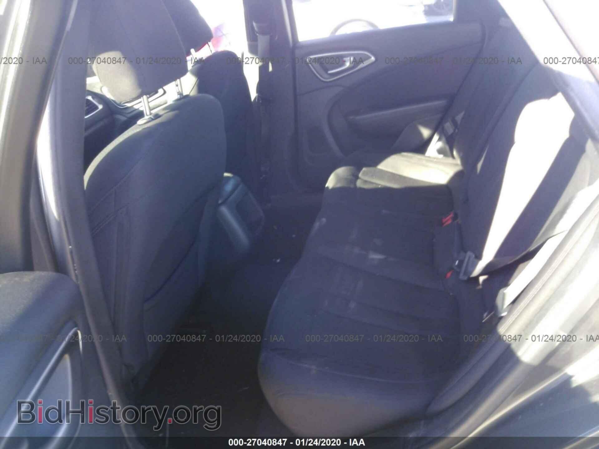 2015 CHRYSLER 200 - VIN: 1C3CCCFB1FN625845 - Фото 8