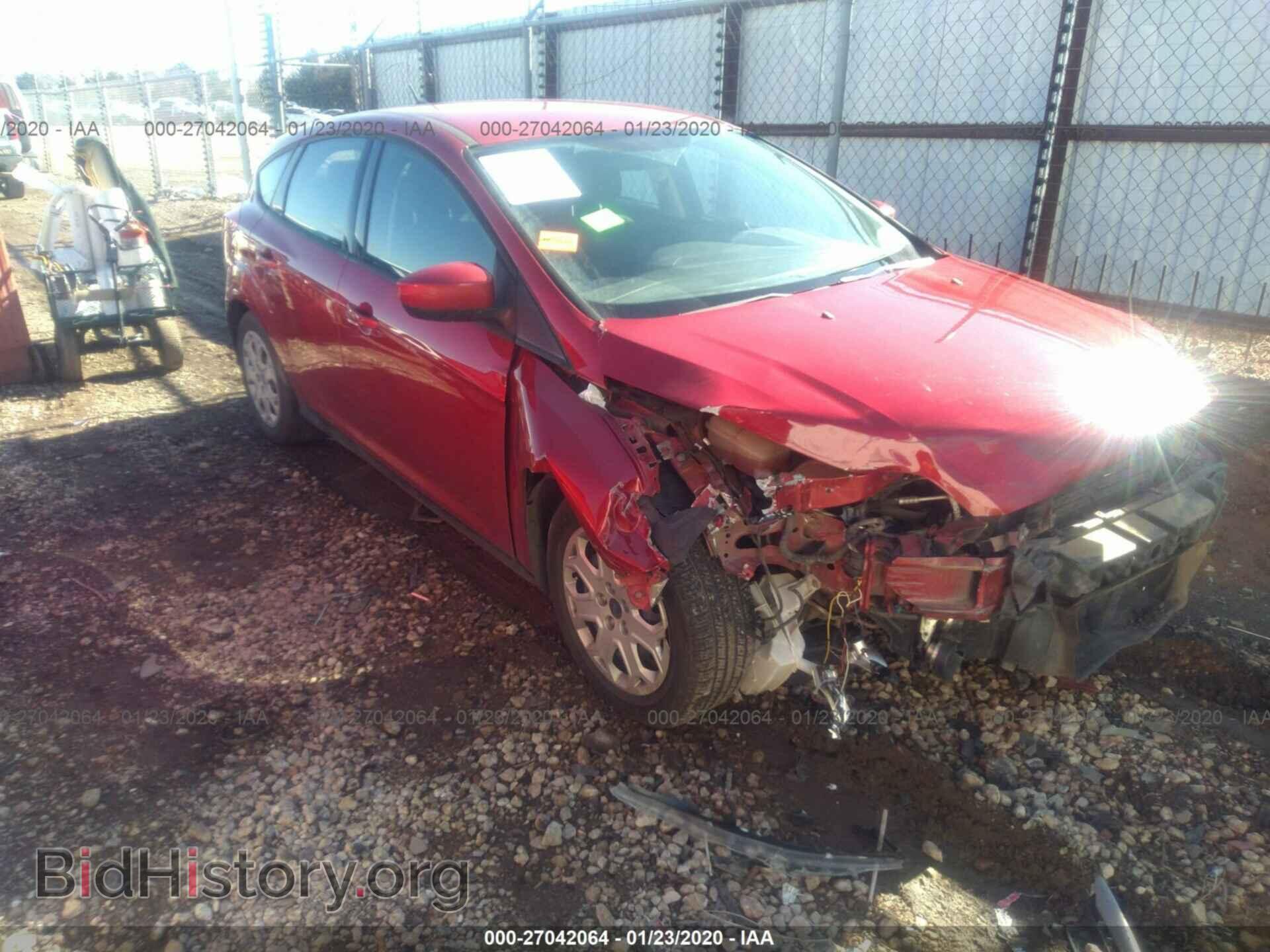Photo 1FAHP3K24CL475903 - FORD FOCUS 2012