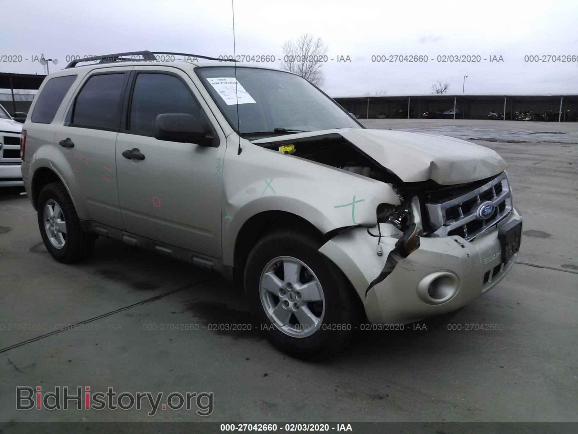 Фотография 1FMCU0C76BKC51232 - FORD ESCAPE 2011