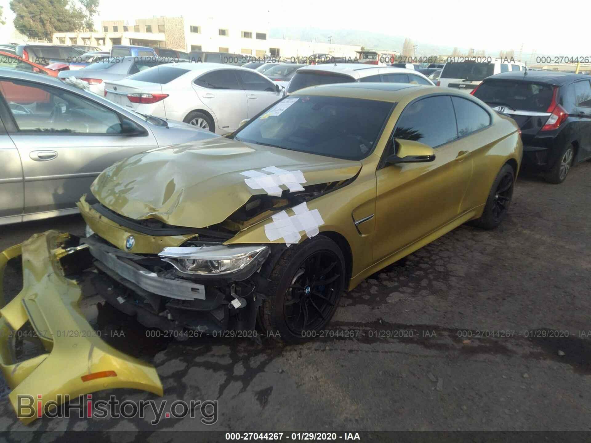 2015 BMW M4 - VIN: WBS3R9C57FF708534 - Фото 2