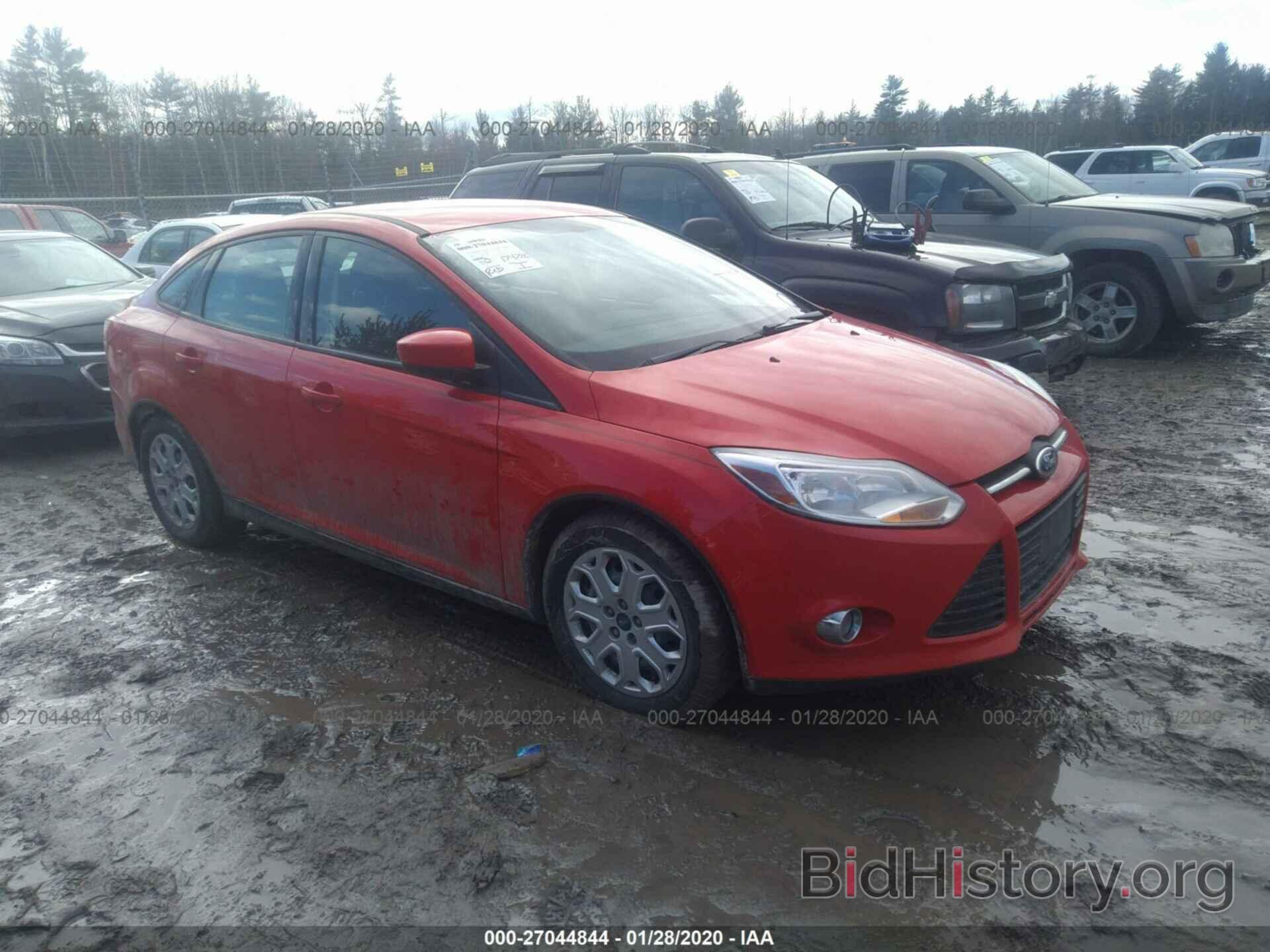 Photo 1FAHP3F20CL190545 - FORD FOCUS 2012