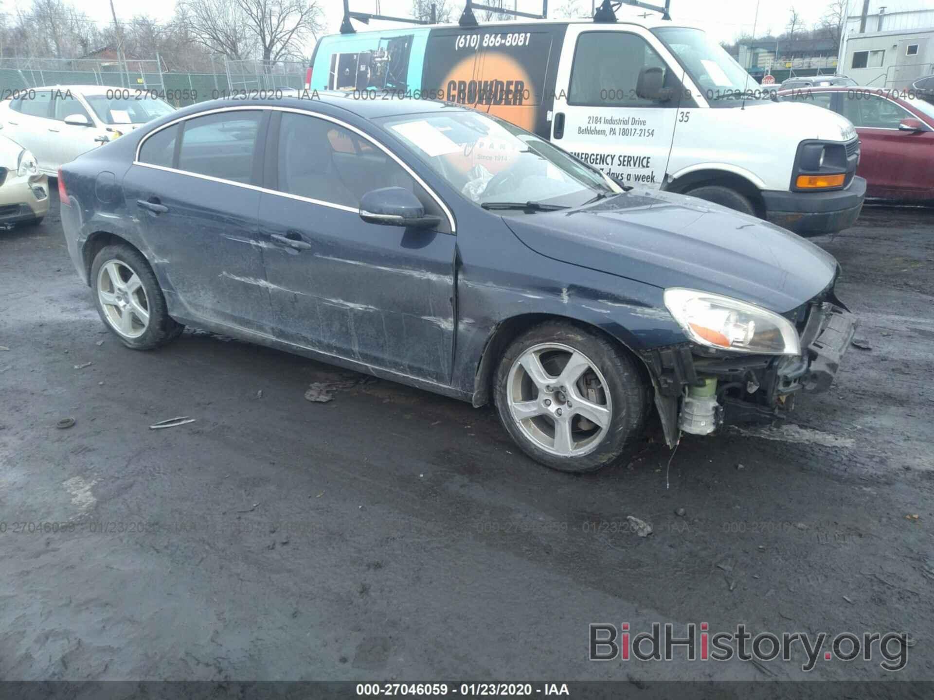 Photo YV1612FH1D2174342 - VOLVO S60 2013