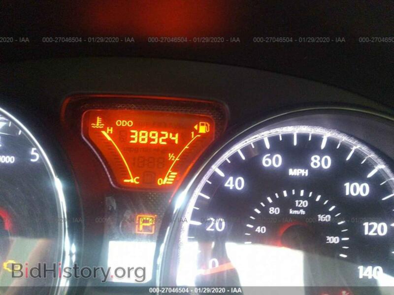 2014 Nissan VERSA NOTE (VIN 3N1CE2CP0EL387309) — фото 7 из 11