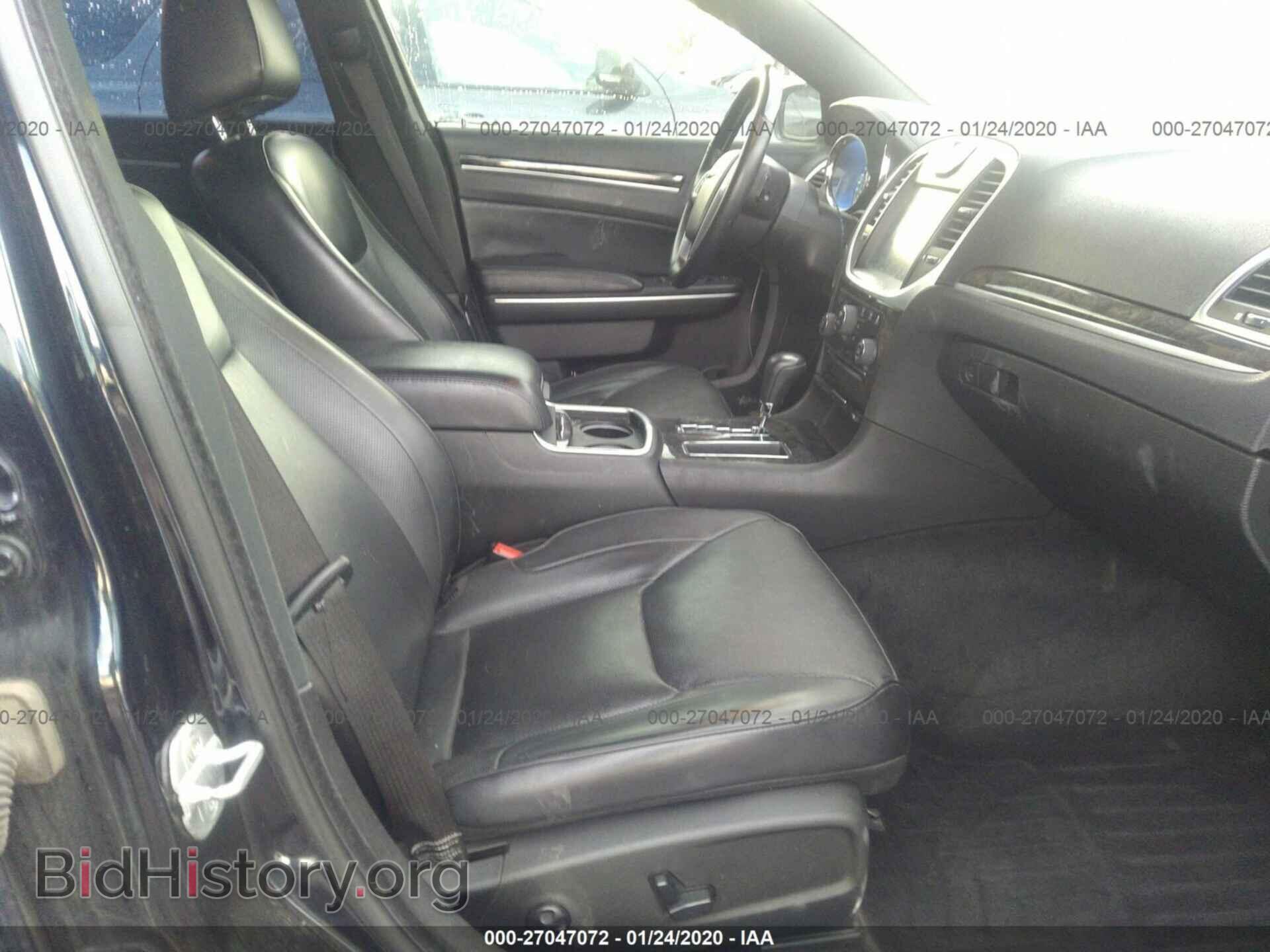 2012 CHRYSLER 300C - VIN: 2C3CCAKT2CH266335 - Фото 5