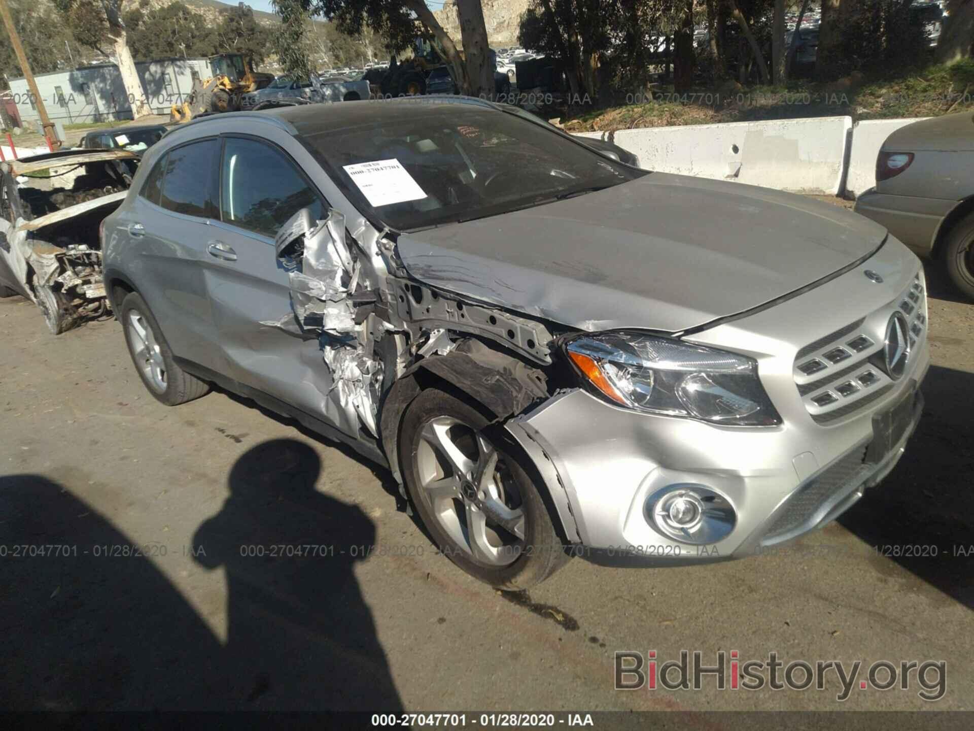 Photo WDCTG4EBXJJ419280 - MERCEDES-BENZ GLA 2018