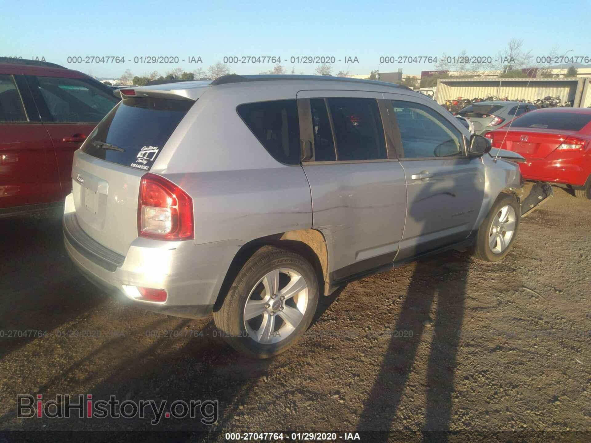 2011 JEEP COMPASS - VIN: 1J4NF1FB6BD164684 - Фото 4