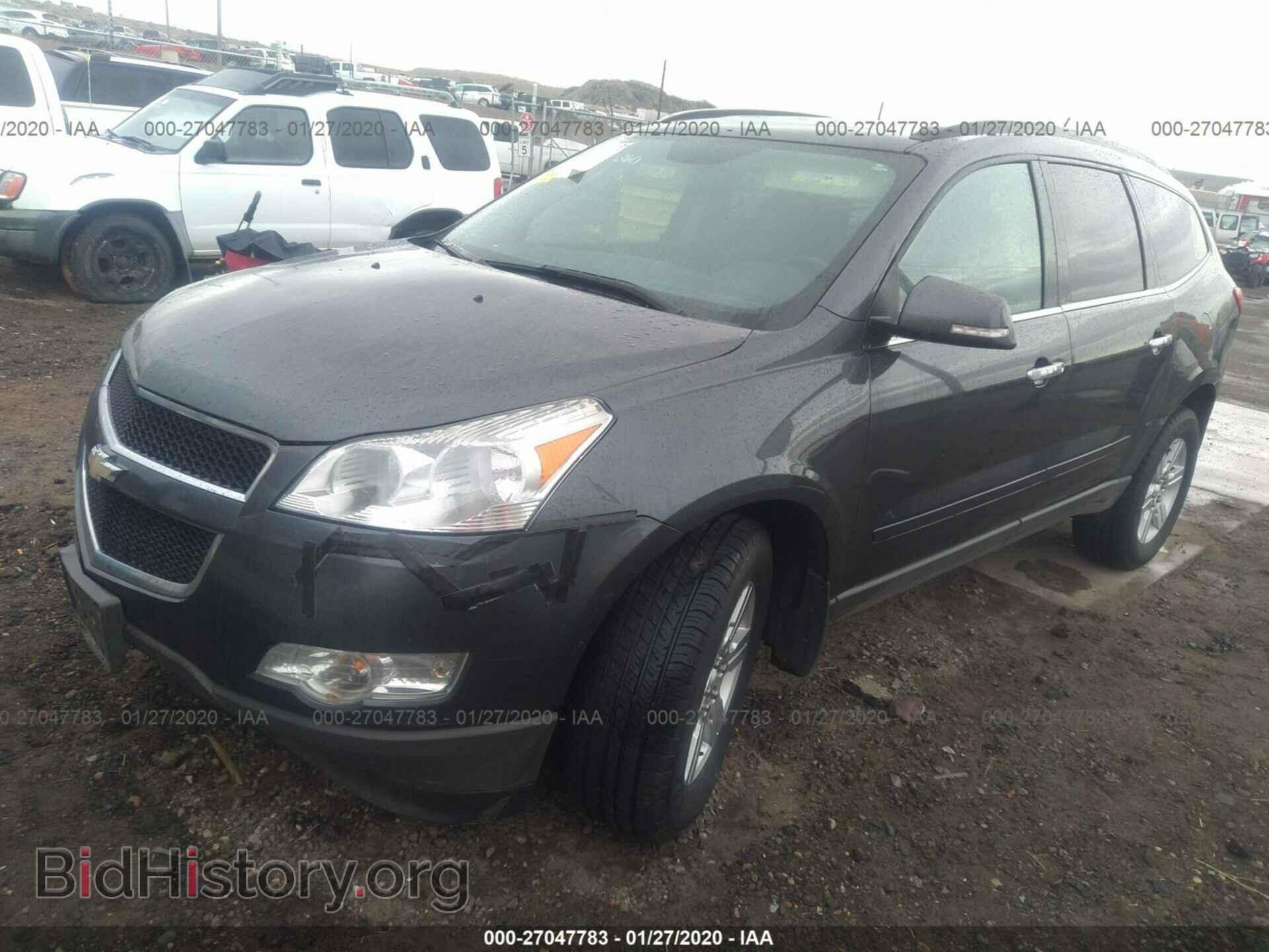 2011 CHEVROLET TRAVERSE - VIN: 1GNKVGED7BJ349711 - Фото 2