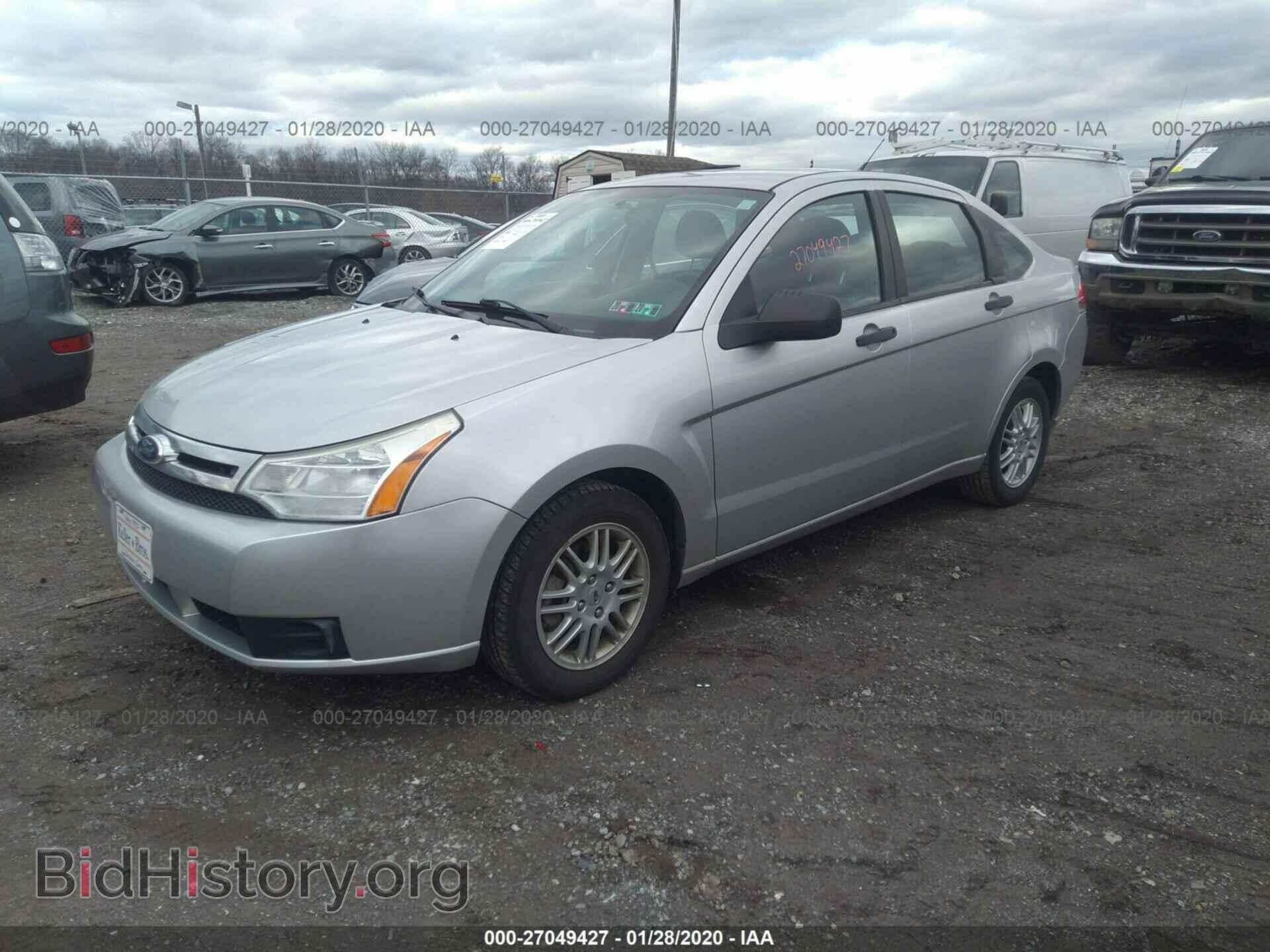 2011 FORD FOCUS - VIN: 1FAHP3FN5BW200588 - Фото 2
