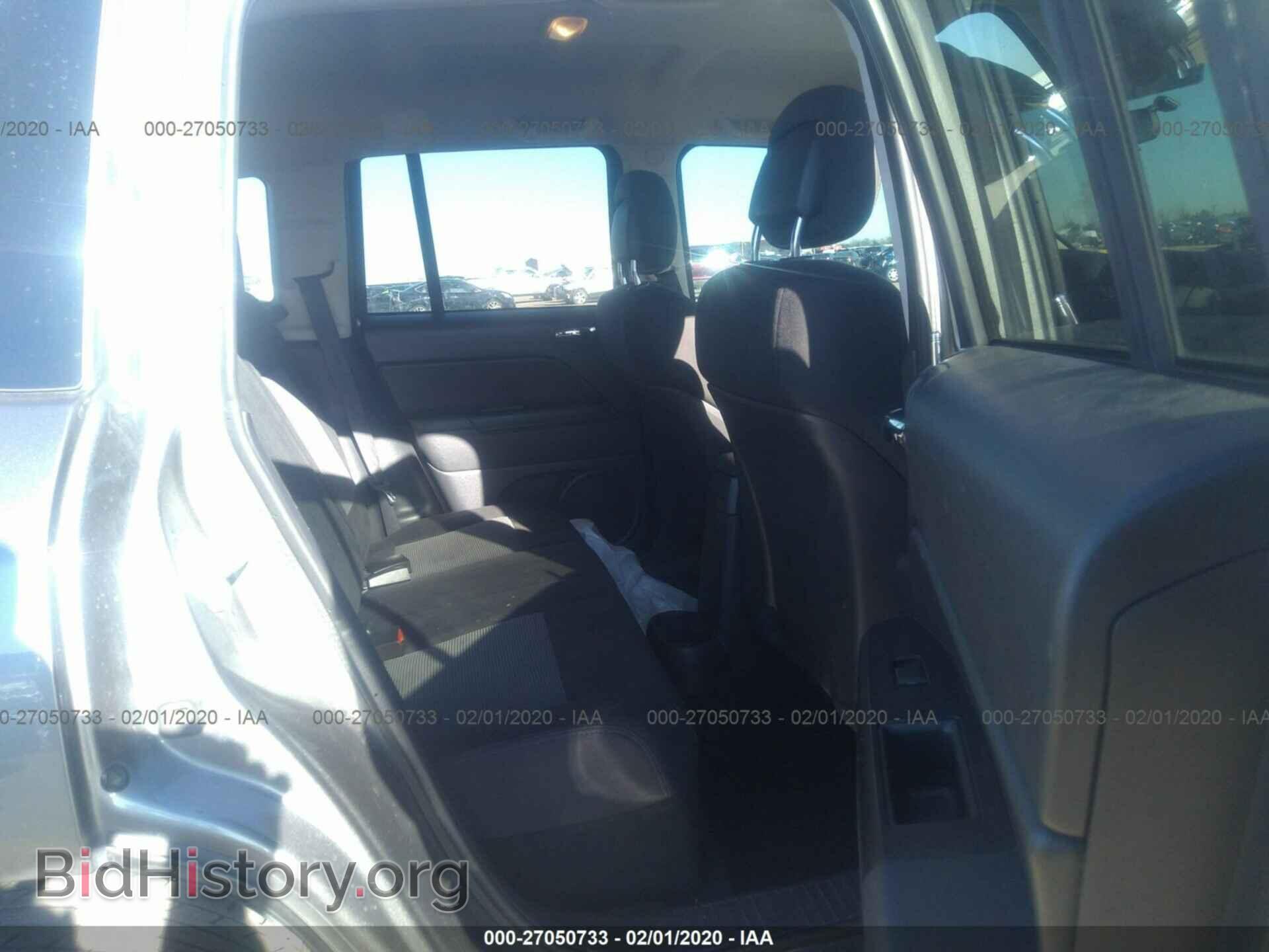 2012 JEEP COMPASS - VIN: 1C4NJDBB6CD554925 - Фото 8