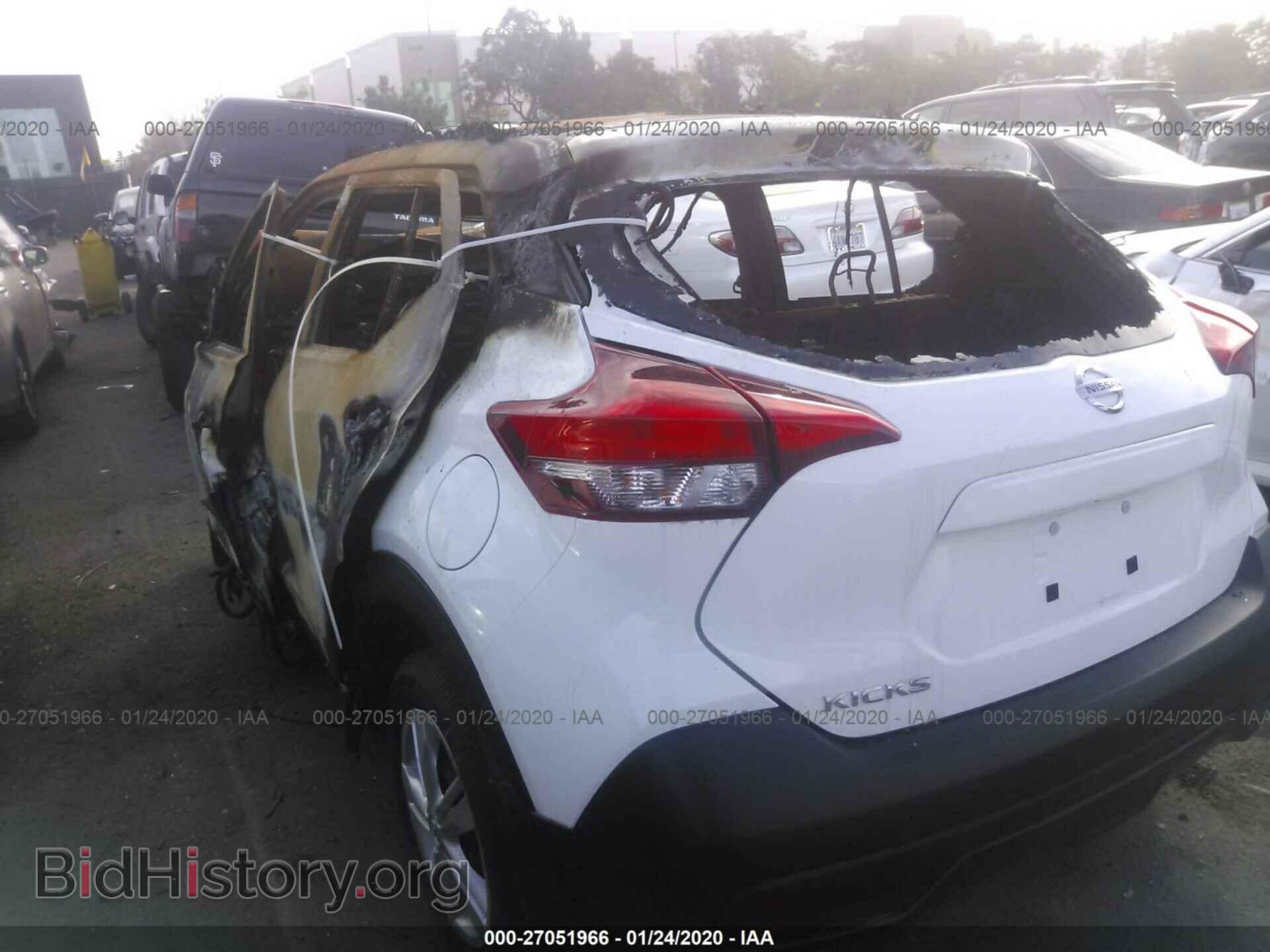 2019 NISSAN KICKS - VIN: 3N1CP5CU3KL518603 - Фото 3