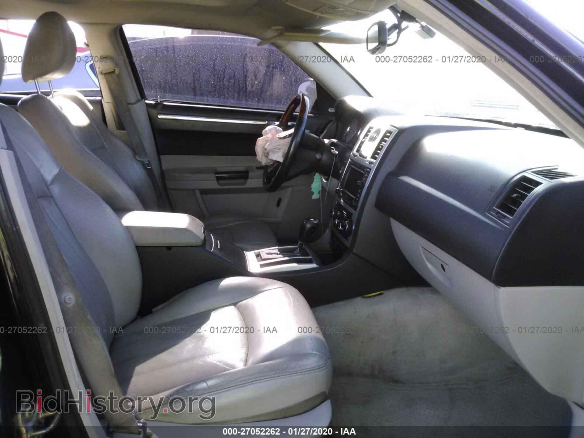 2005 CHRYSLER 300C - VIN: 2C3AA63H55H595604 - Фото 5