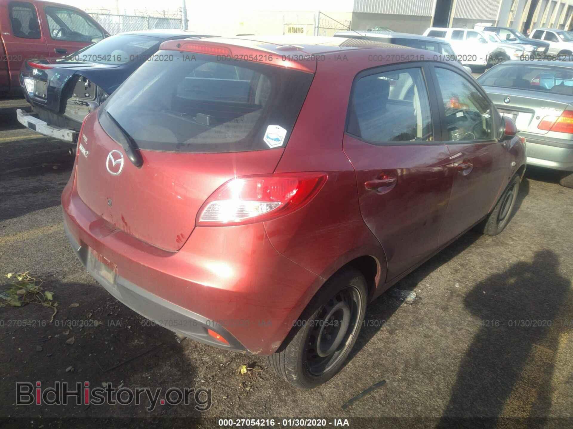 2014 MAZDA MAZDA2 - VIN: JM1DE1KZ2E0186880 - Фото 4