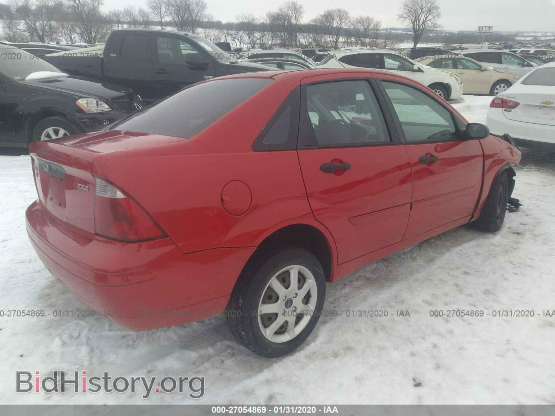 2005 FORD FOCUS - VIN: 1FAFP34N55W224923 - Фото 4