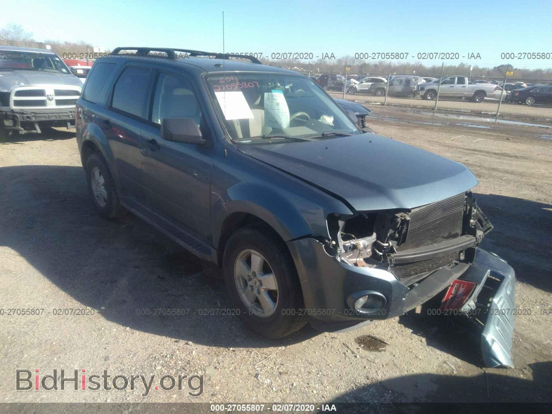 Photo 1FMCU0DG7BKC70354 - FORD ESCAPE 2011