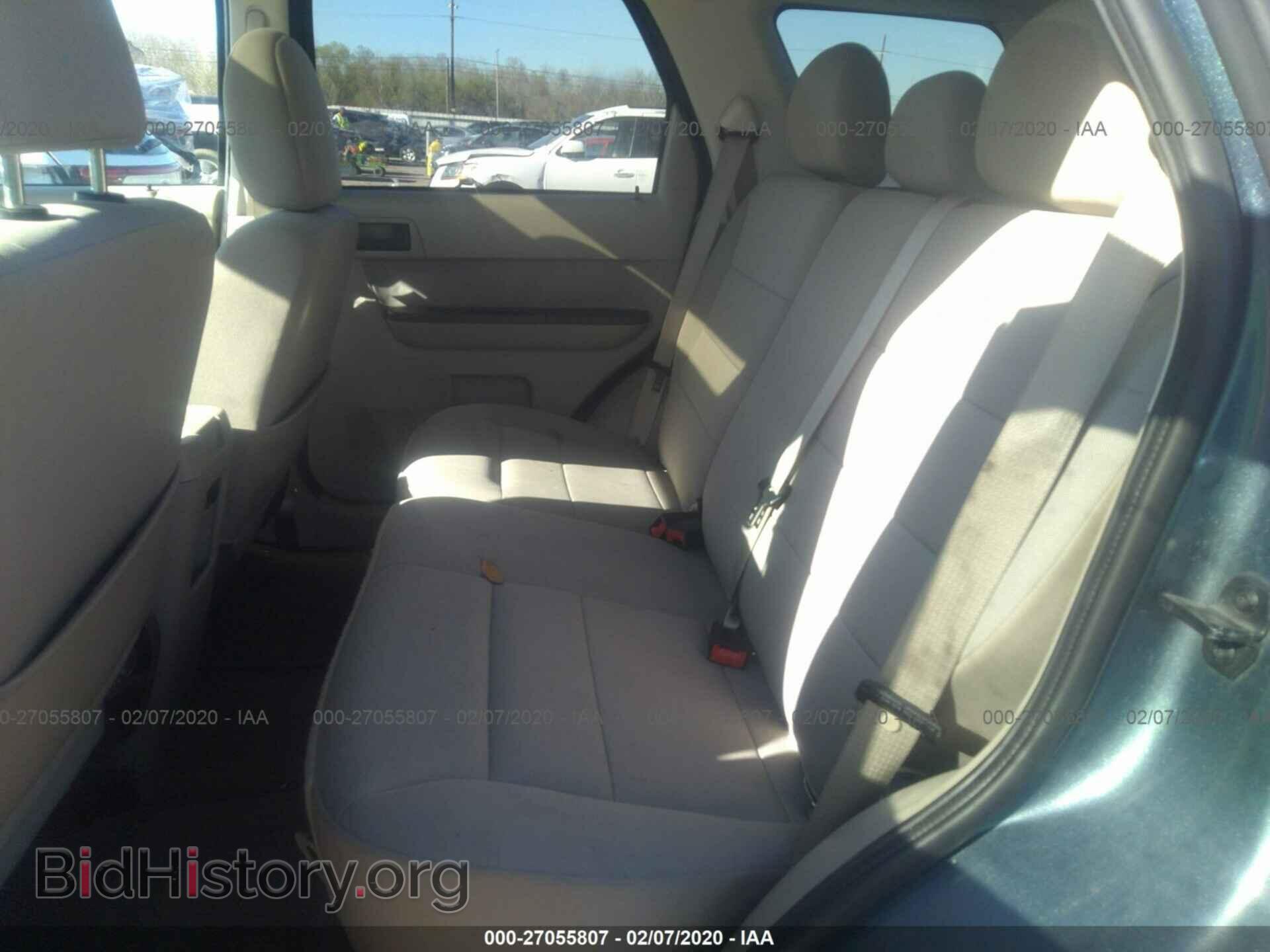 2011 FORD ESCAPE - VIN: 1FMCU0DG7BKC70354 - Фото 8