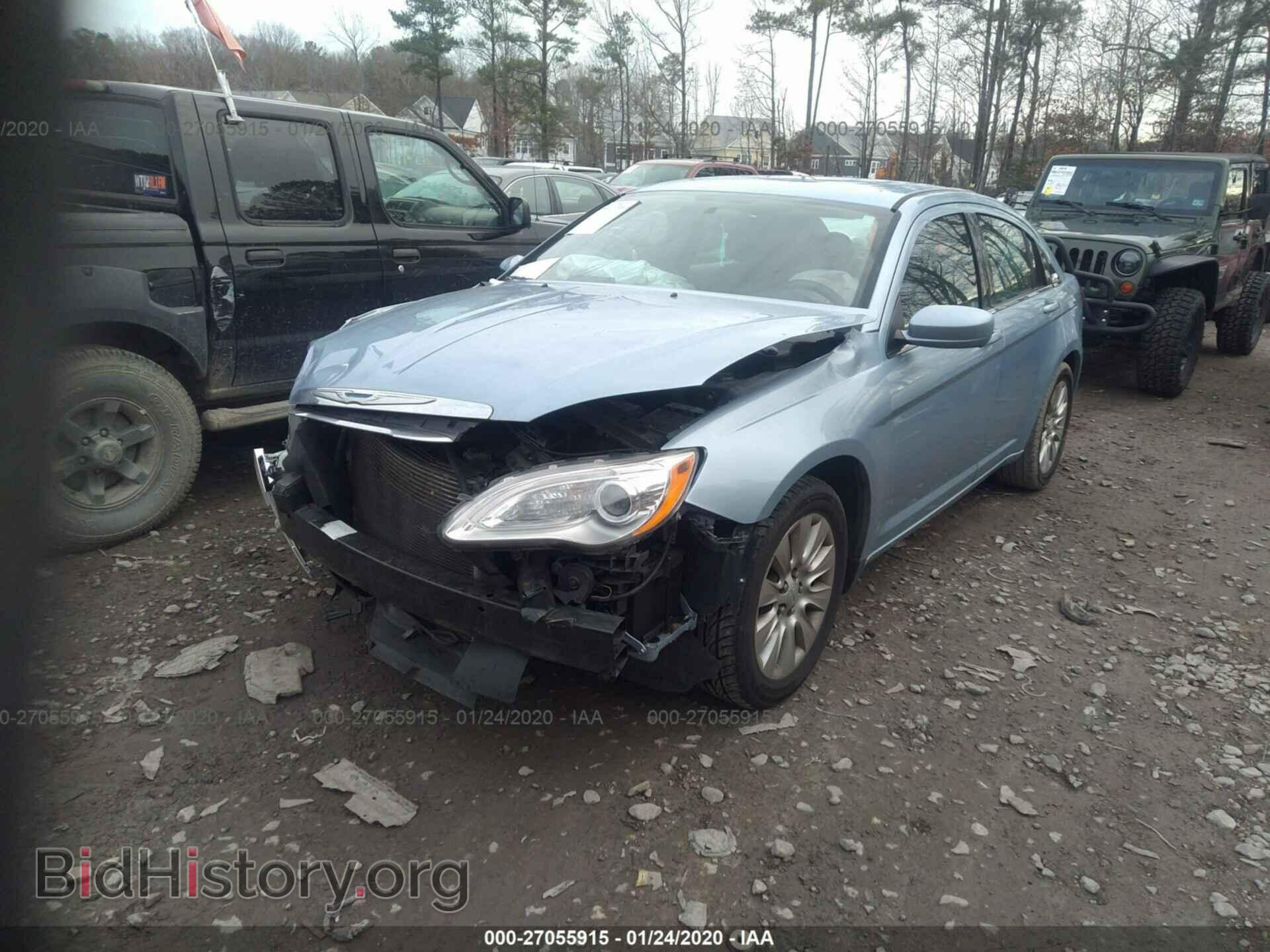 2014 CHRYSLER 200 - VIN: 1C3CCBAB7EN211047 - Фото 2