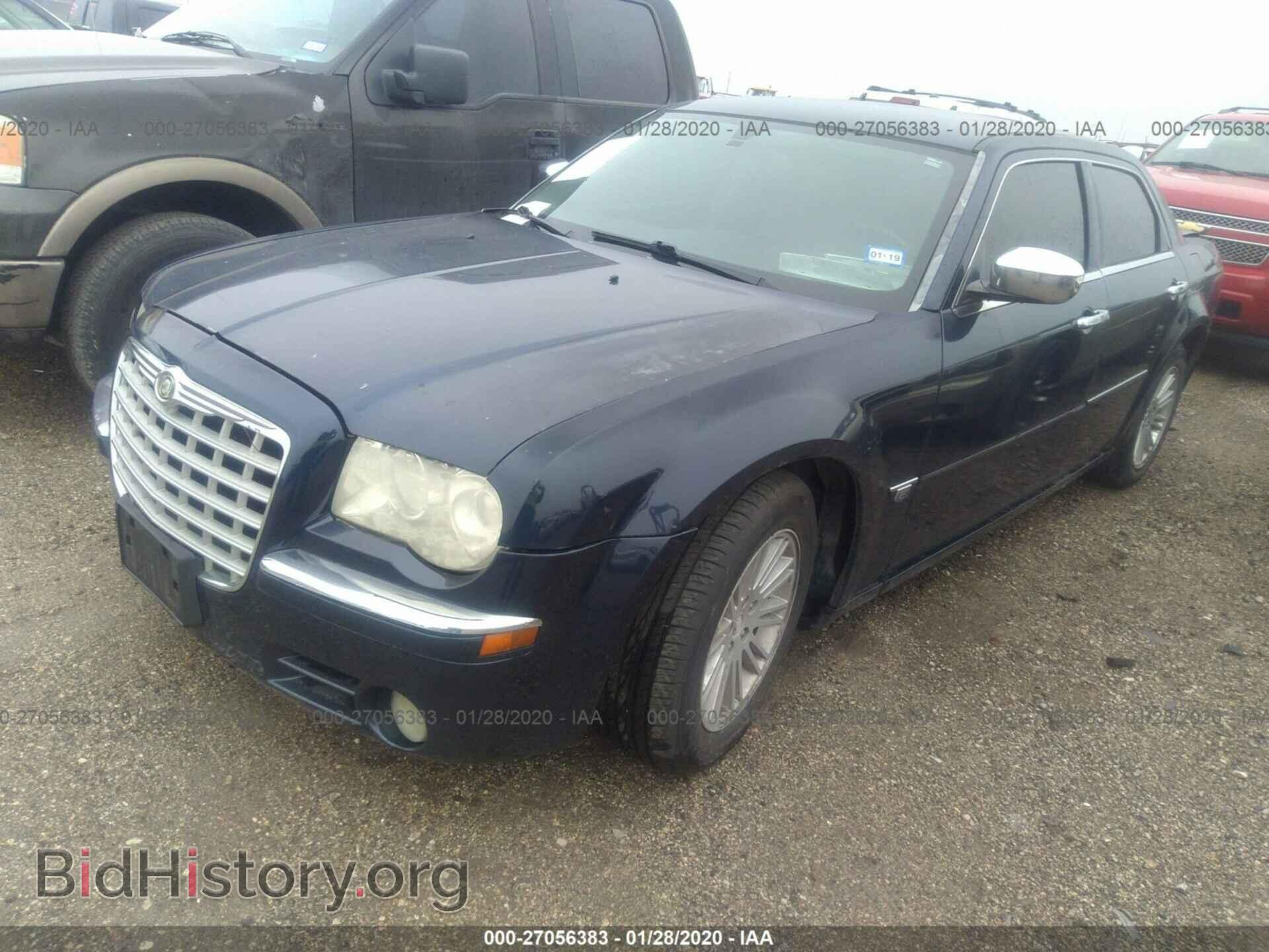2005 CHRYSLER 300C - VIN: 2C3AA63H45H657526 - Фото 2