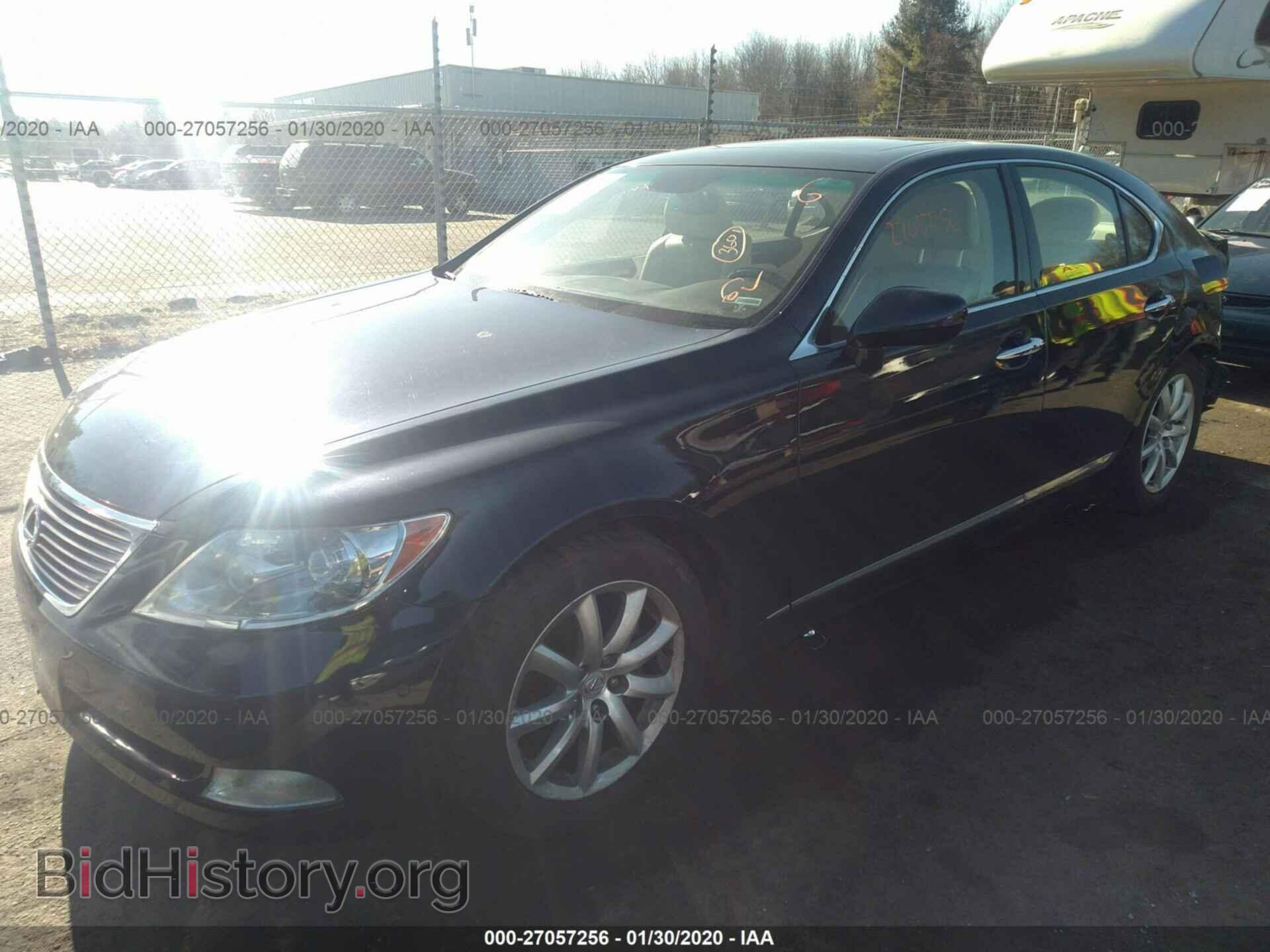 2007 LEXUS LS - VIN: JTHBL46F875051020 - Фото 2