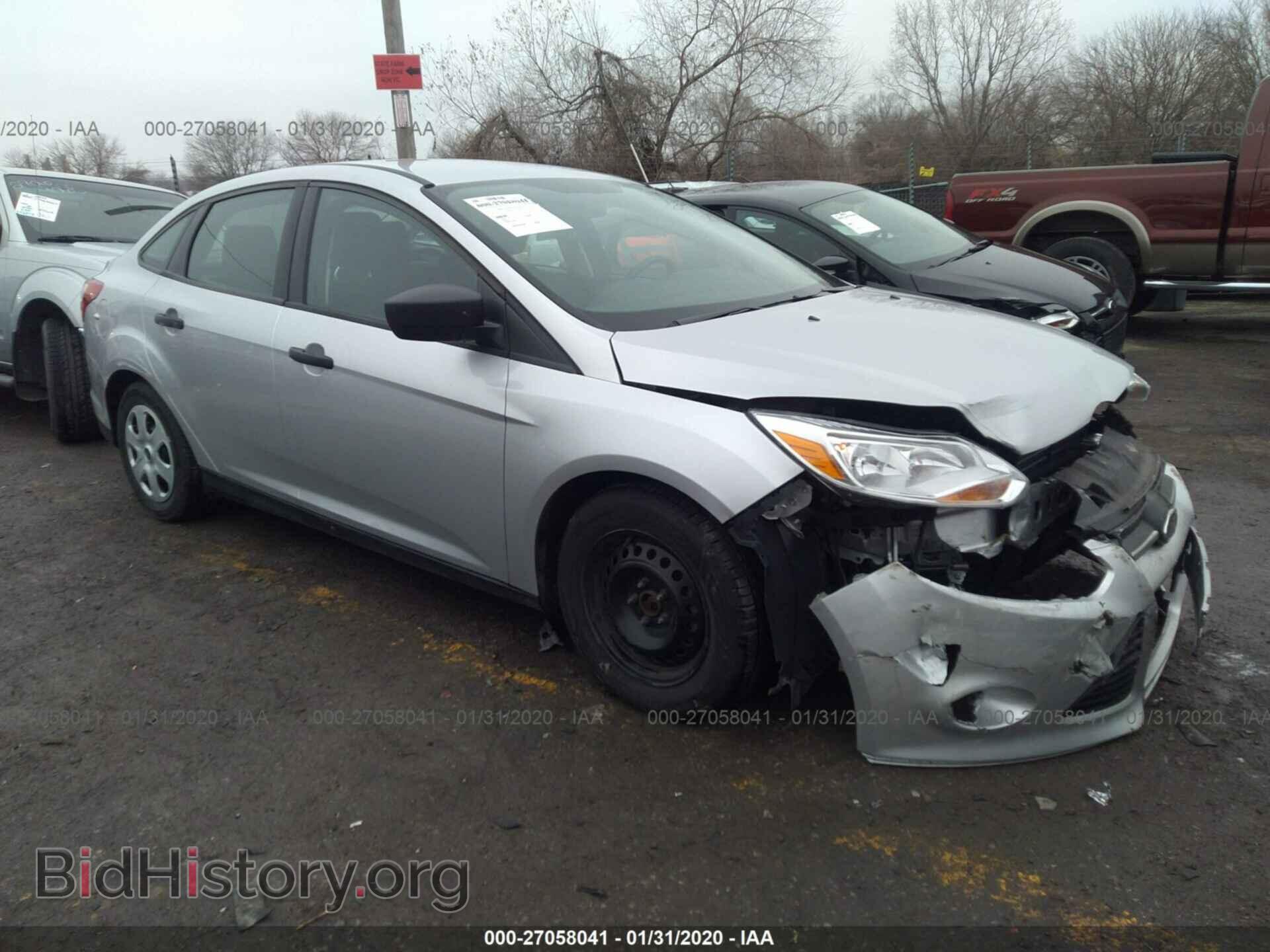 Photo 1FAHP3E28CL423914 - FORD FOCUS 2012