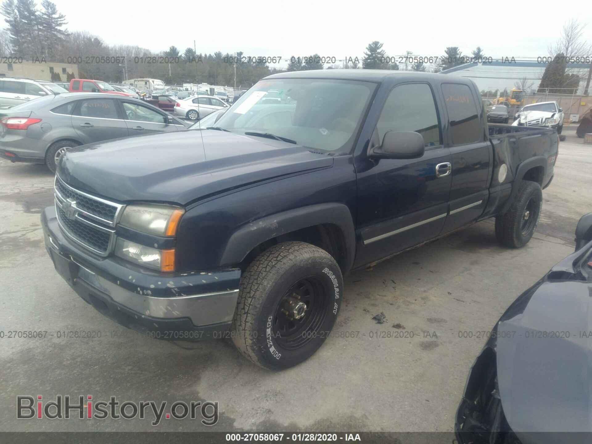 2007 CHEVROLET SILVERADO - VIN: 2GCEK19B271126076 - Фото 2